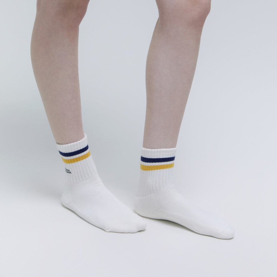 UNISEX STRIPE MIDDLE SOCKS- MUSTARD