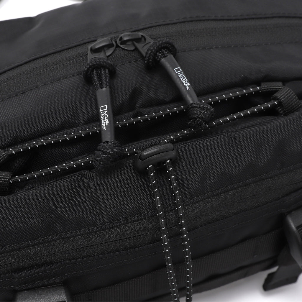 Unisex Crest Hip Sack
