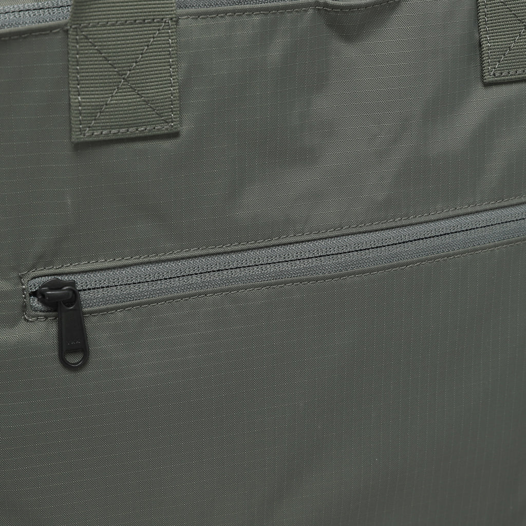 Unisex Crest Helmet Bag