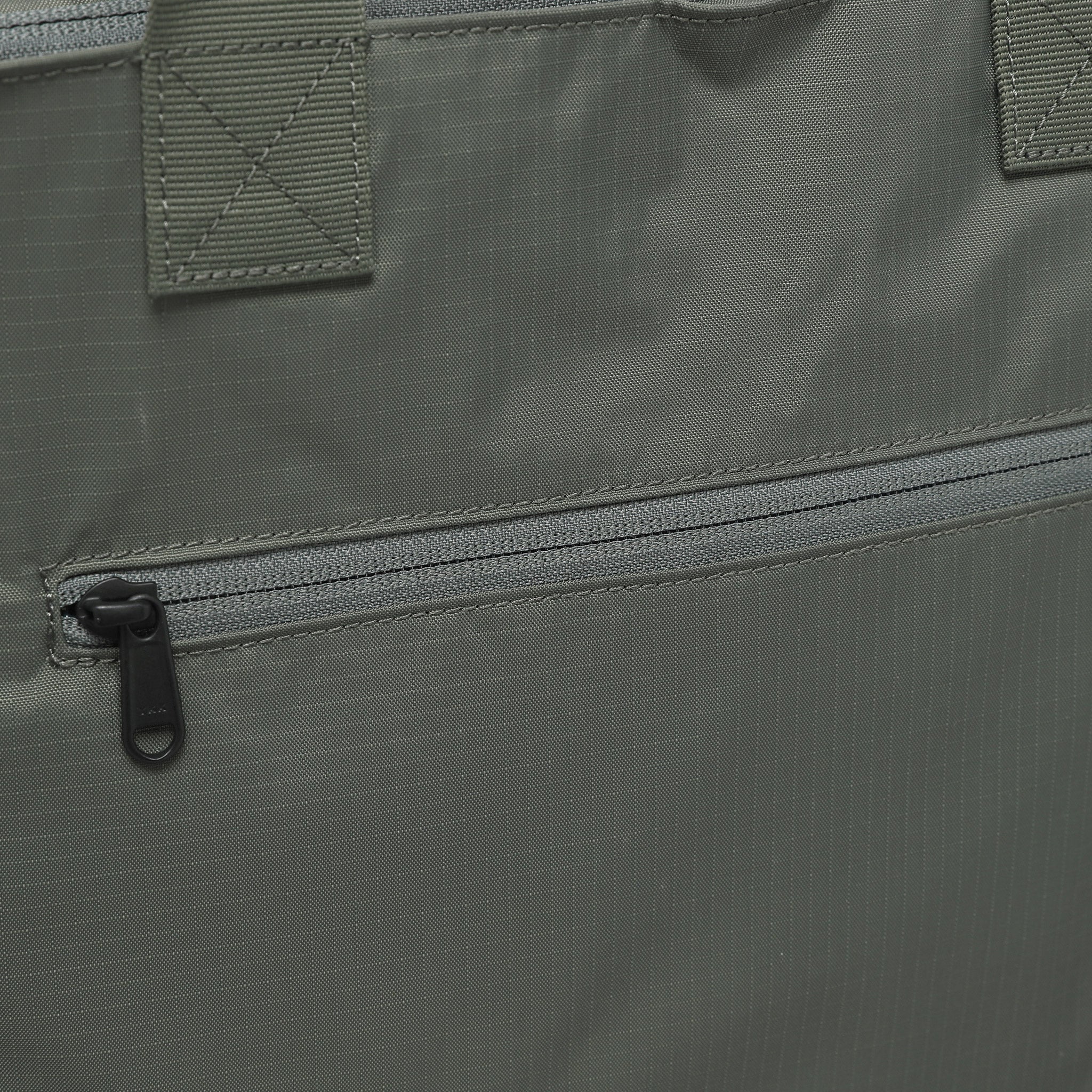 Unisex Crest Helmet Bag
