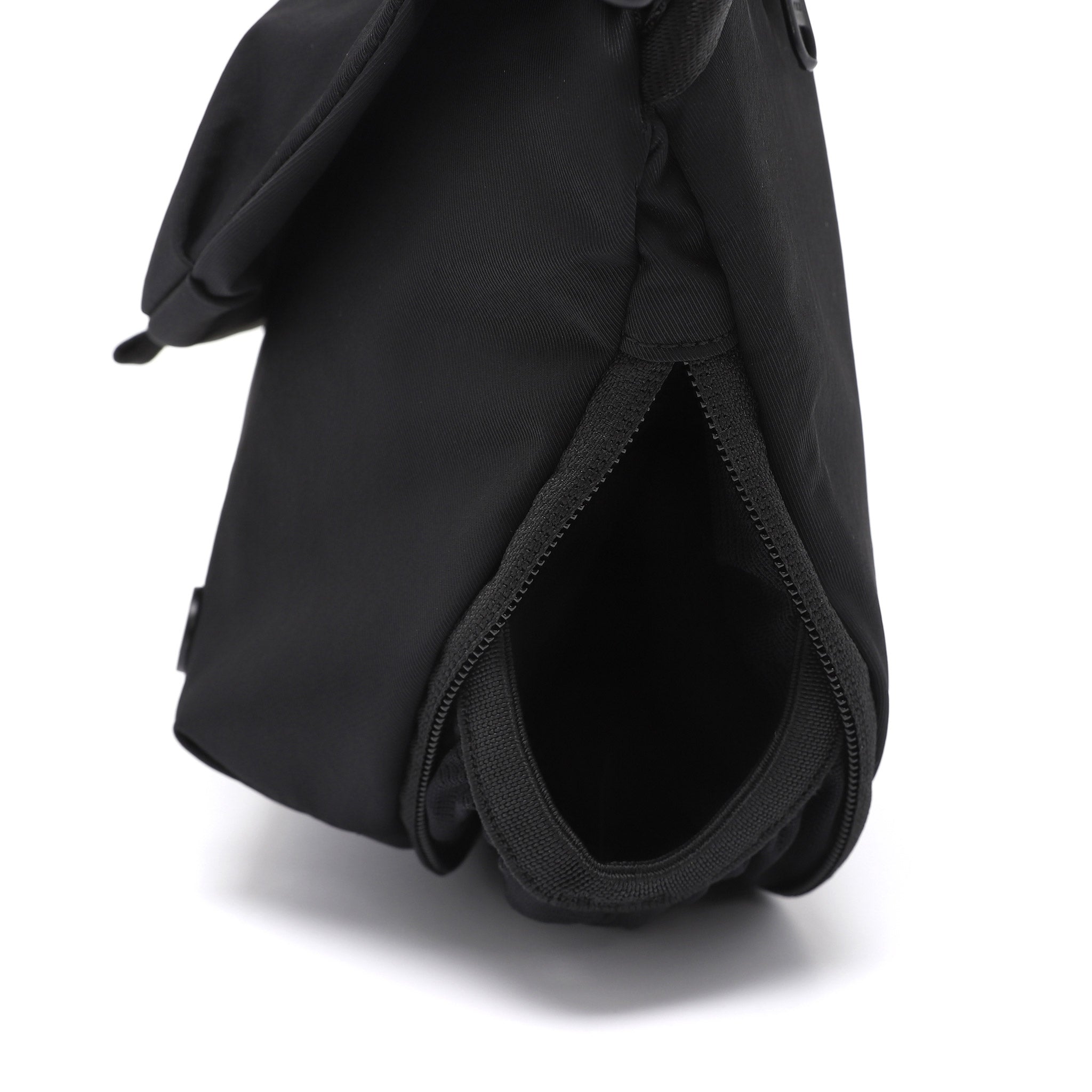 Women's Liv Cross Bag