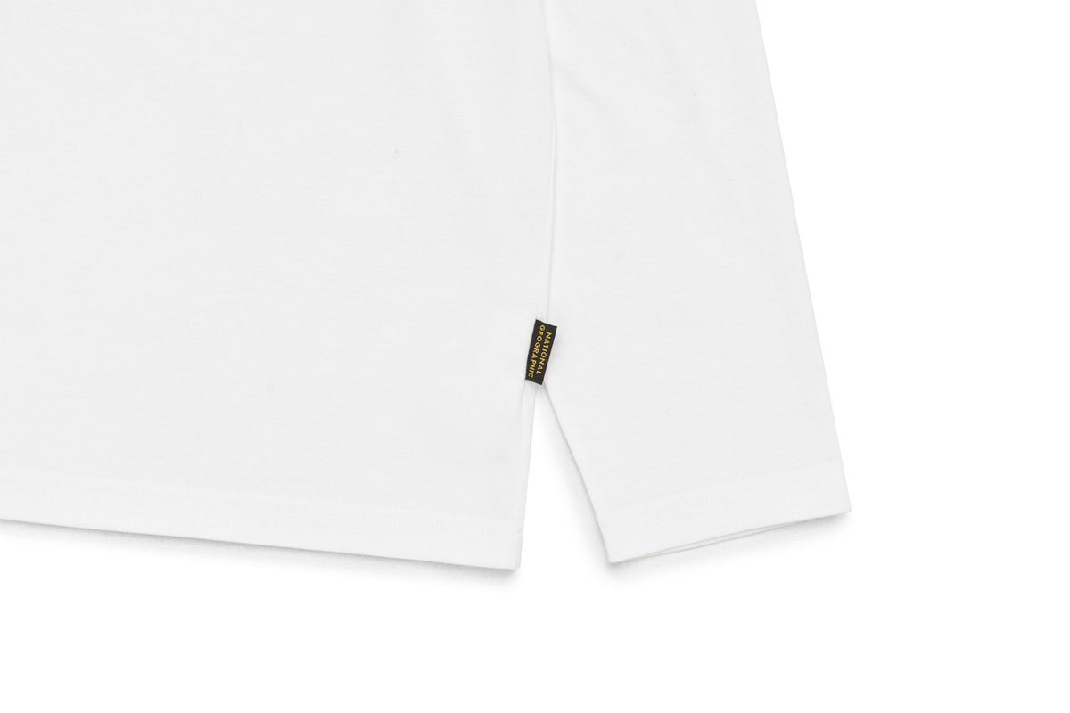 Unisex Small Logo Long-Sleeved T-Shirt- White