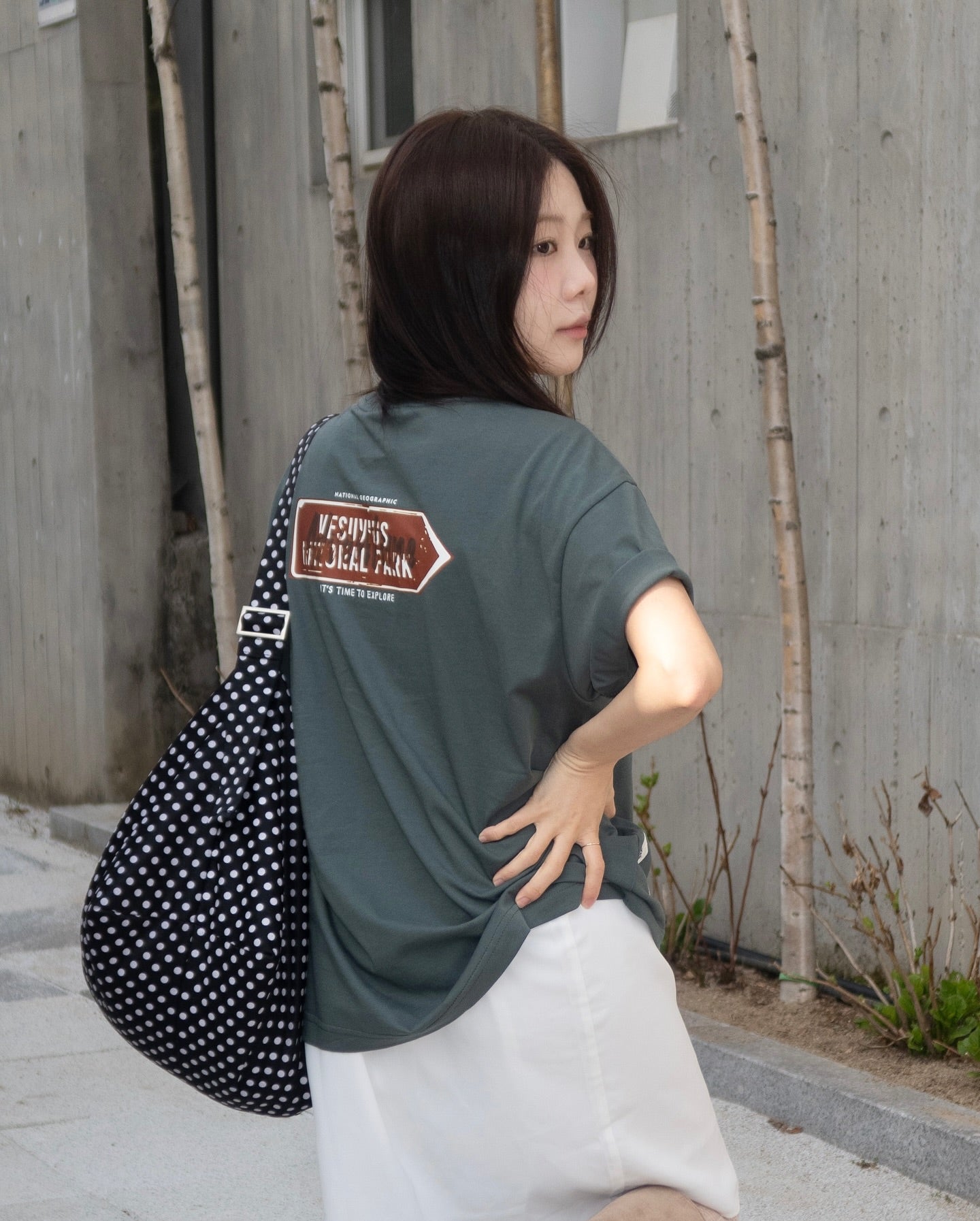 Unisex Treasure Signpost Semi-Over Fit Graphic H/Tee- D/Green