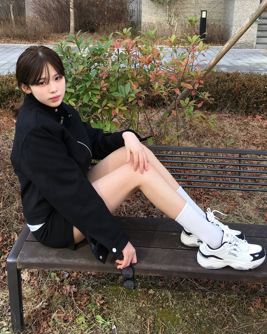 Unisex High Kick- Black