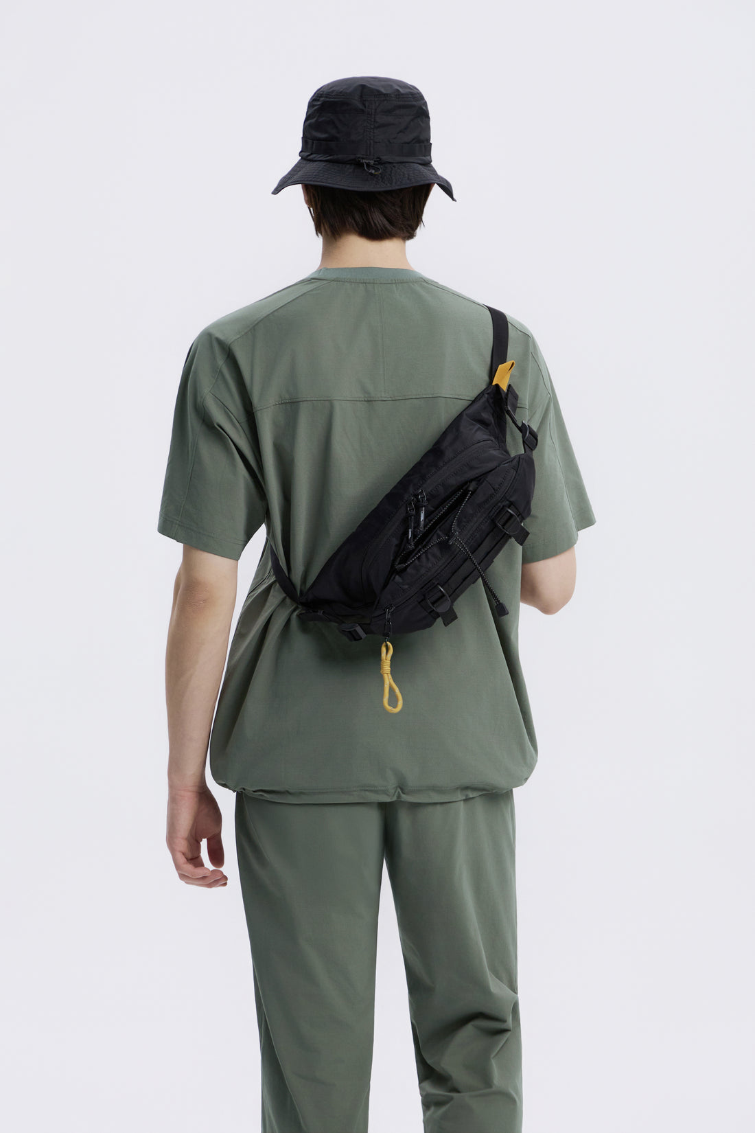 Unisex Crest Hip Sack - Black