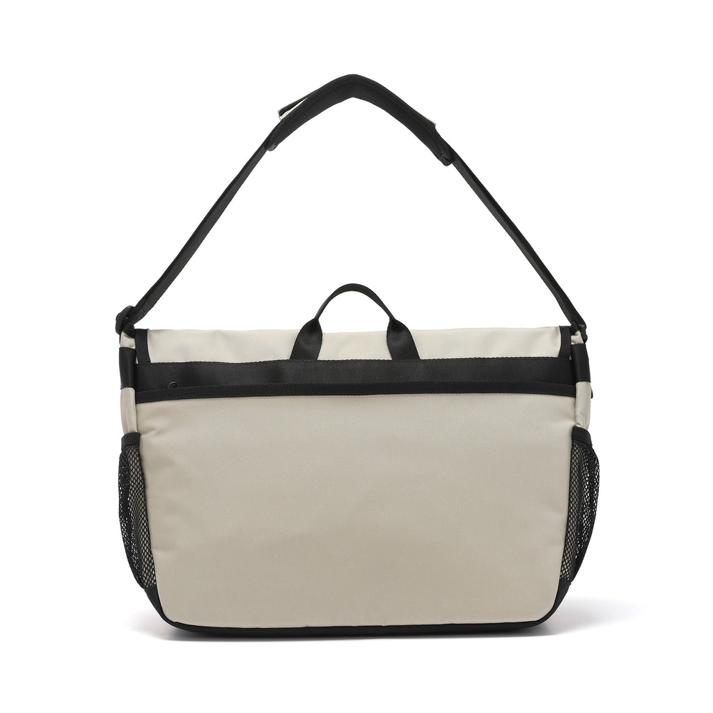Pachi Messenger Bag