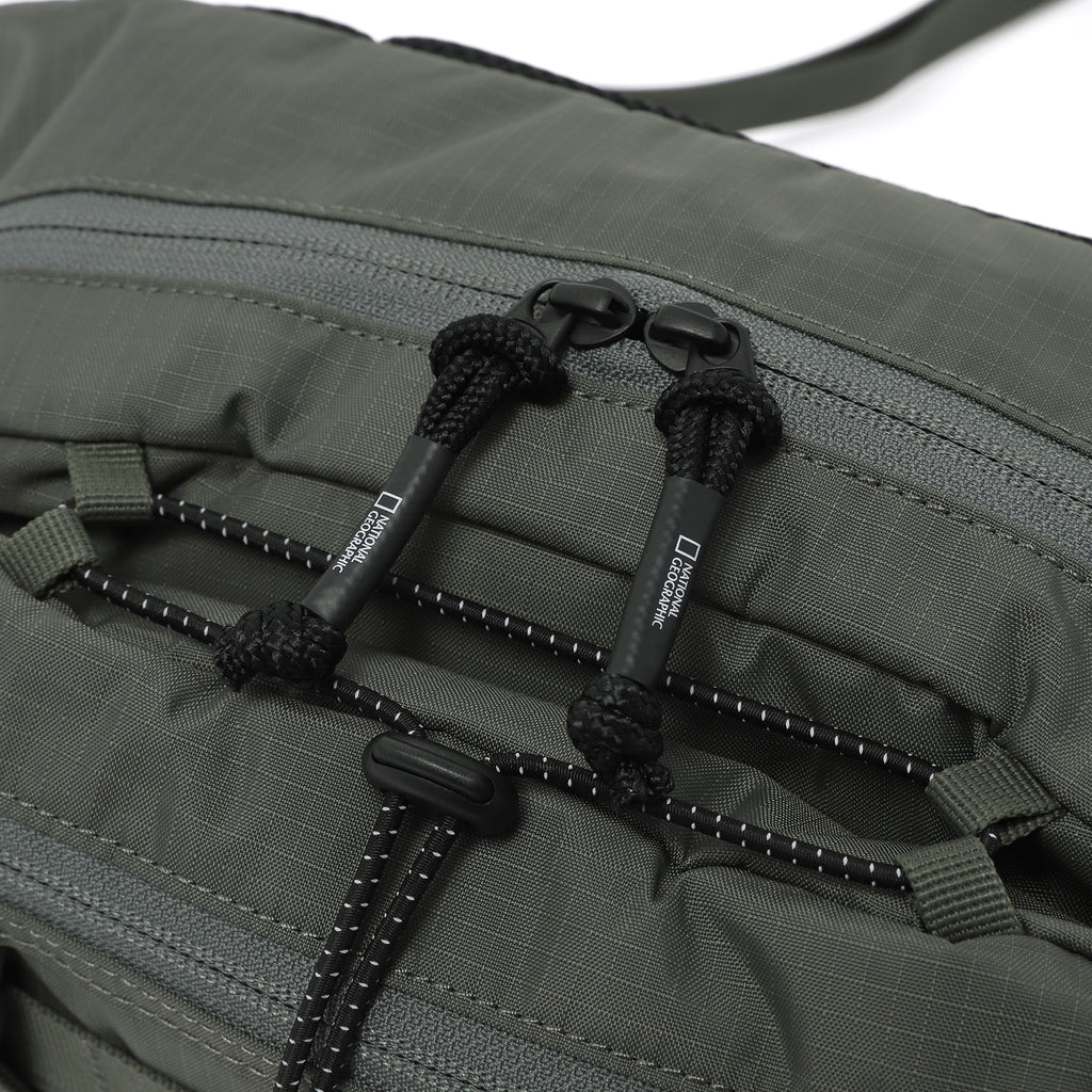 Unisex Crest Hip Sack