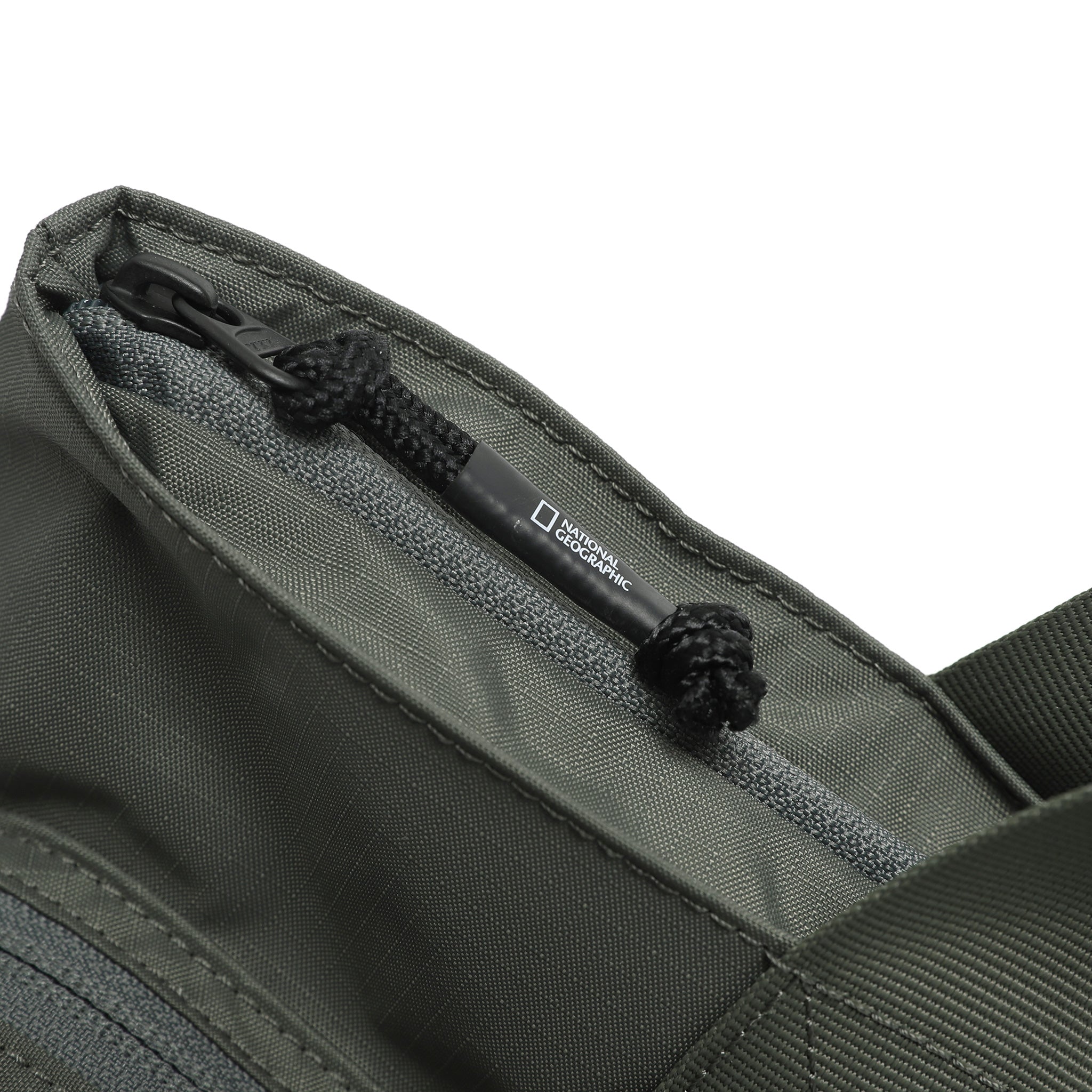 Unisex Crest Helmet Bag