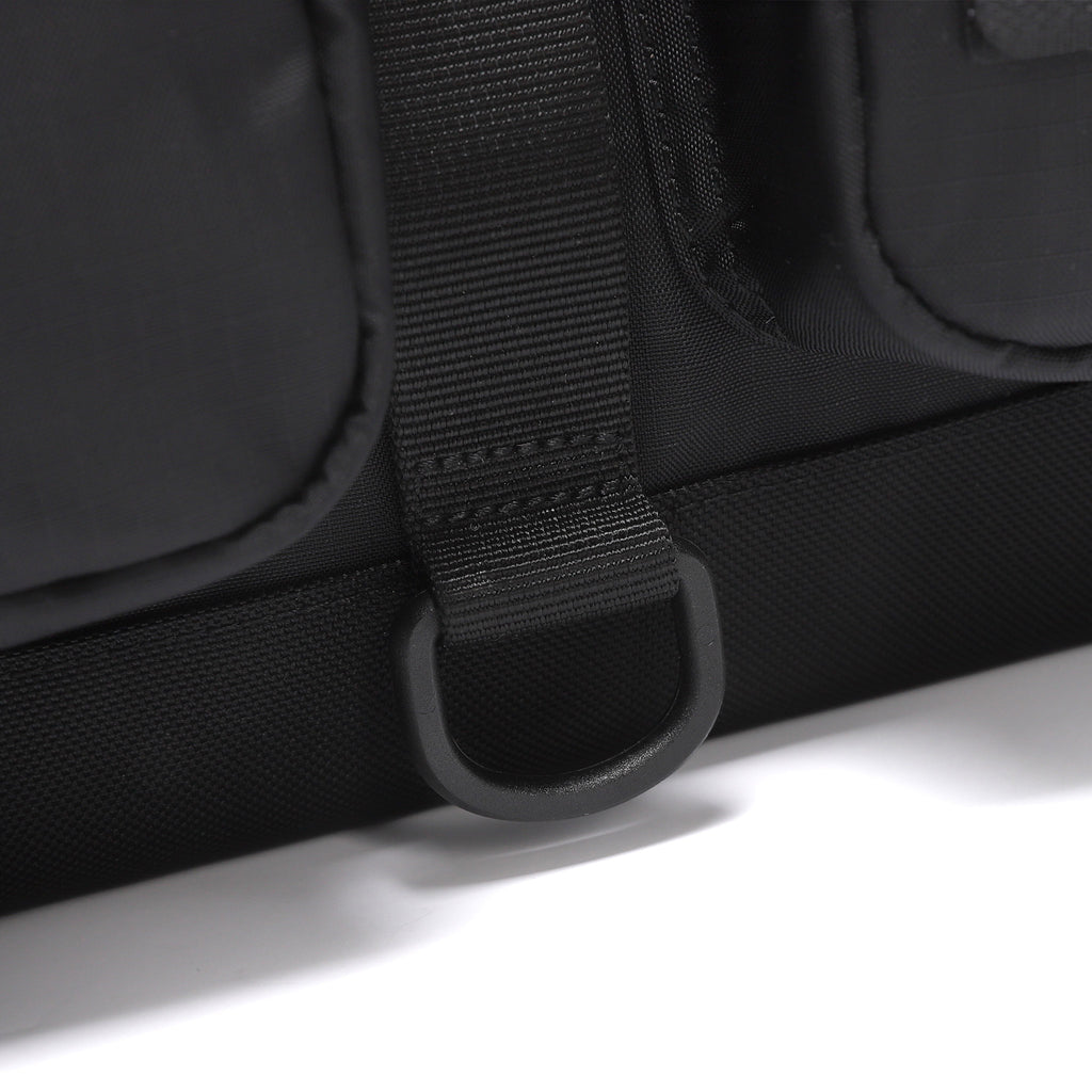 Unisex Crest Helmet Bag