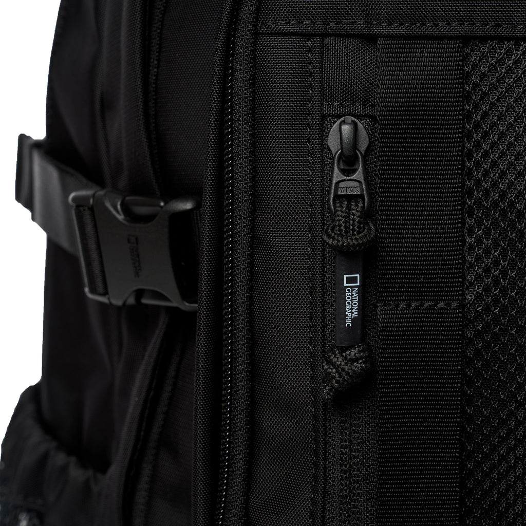 Uniti Backpack