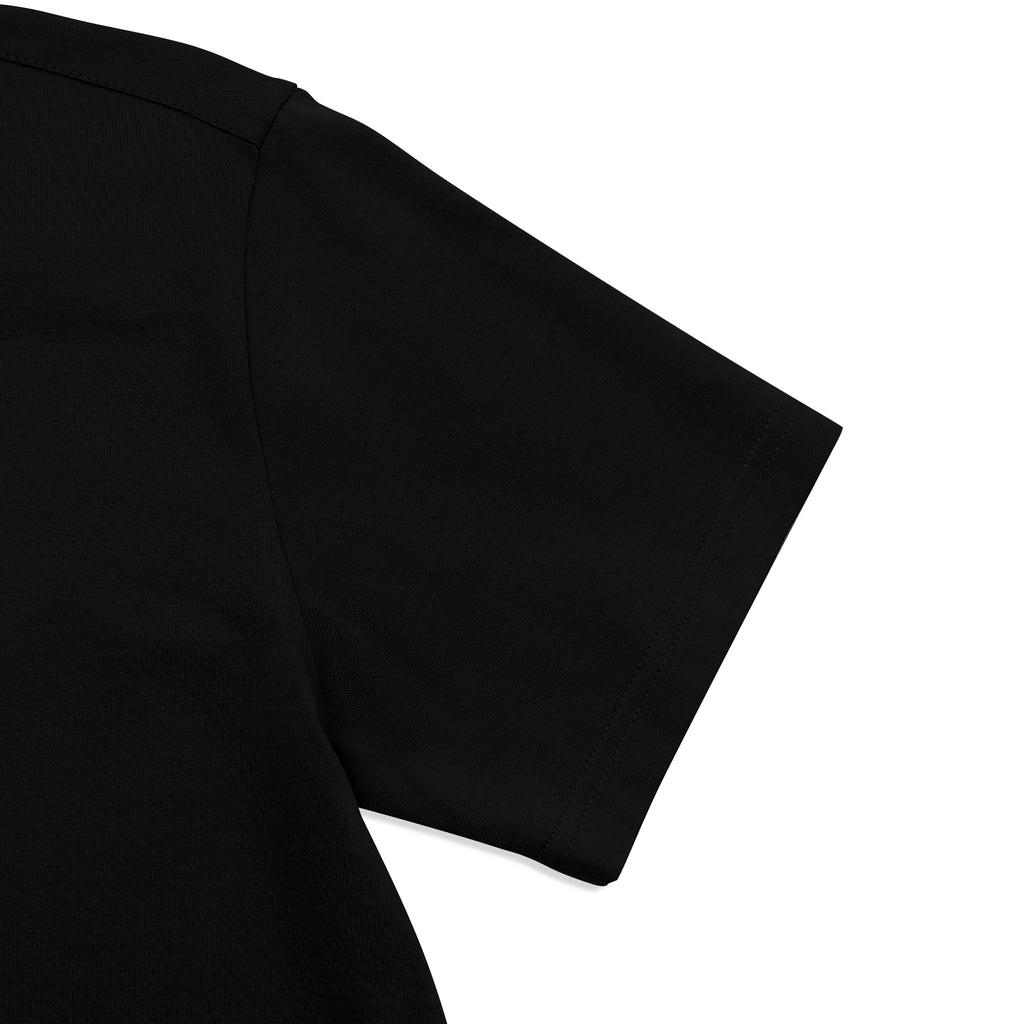Unisex Basic Crew Neck T-Shirt With Patch Logo