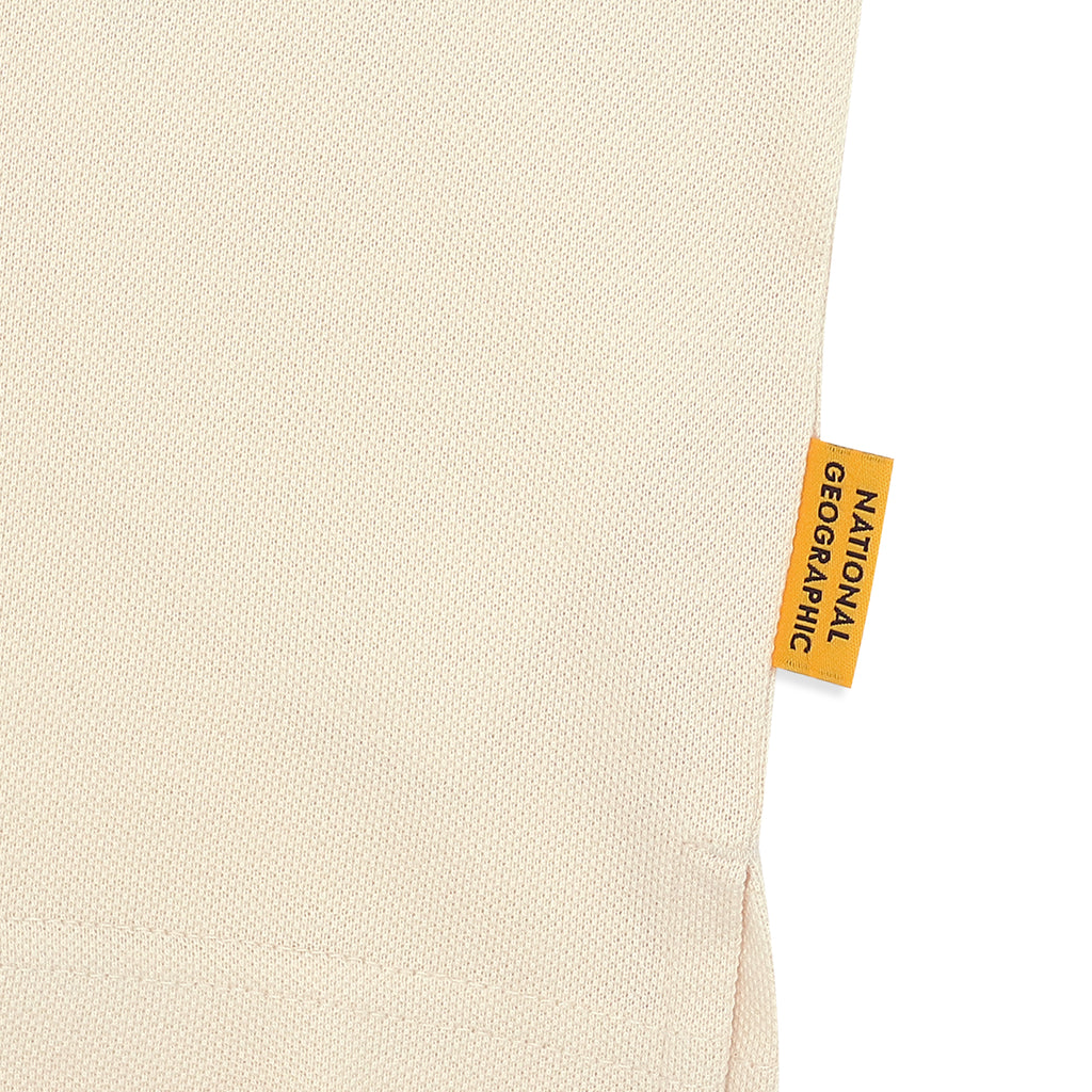 Unisex Pique Poloshirt W/ Small Logo- Crystal Beige