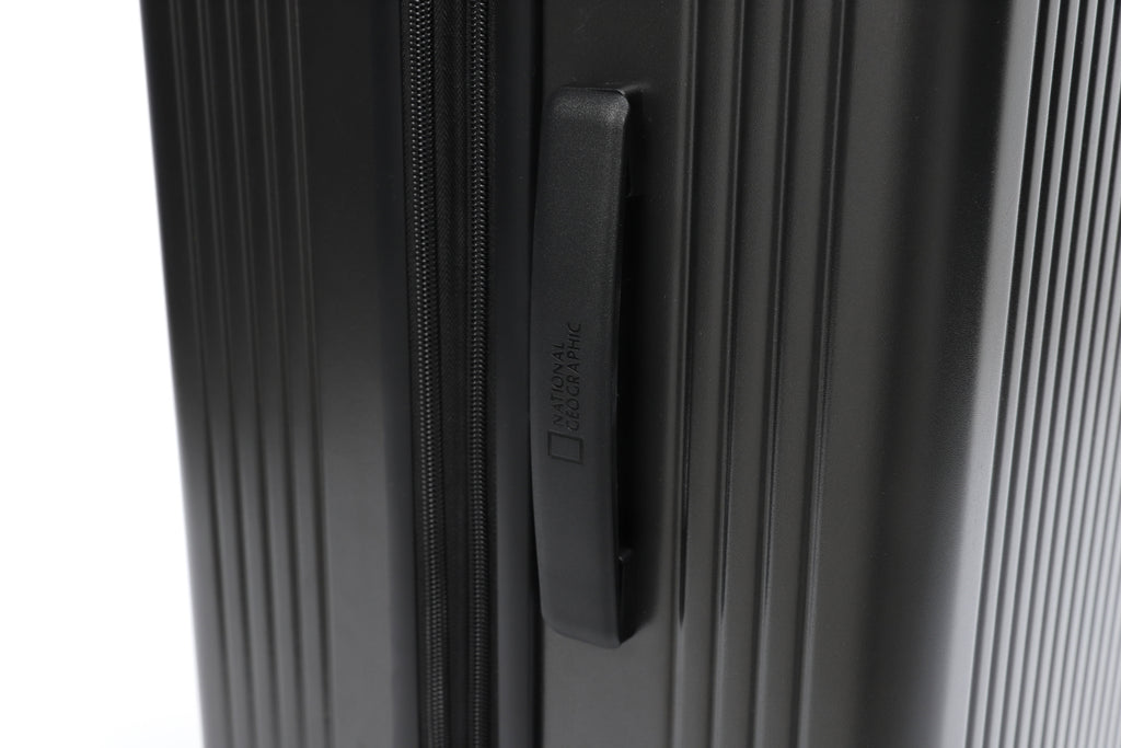 Mond Luggage 26- Black