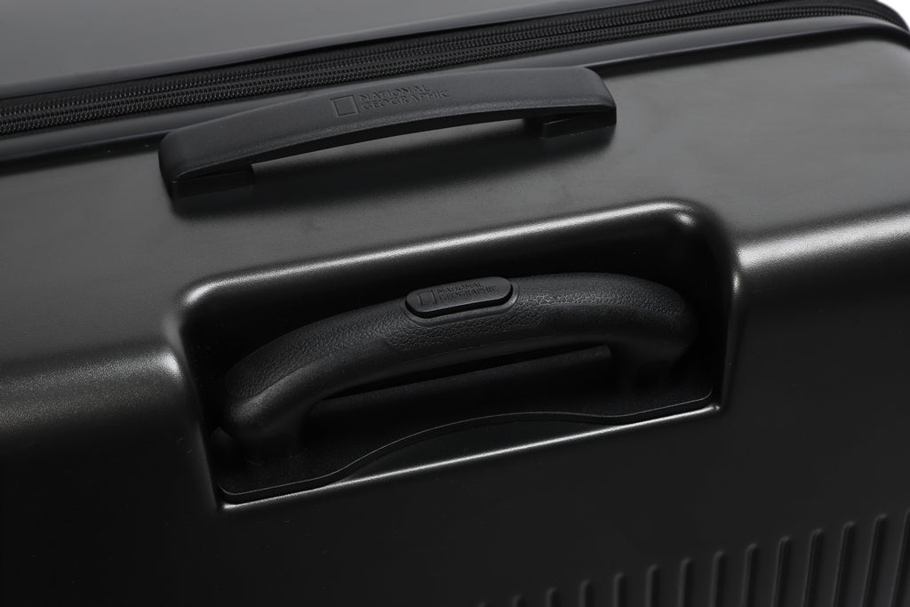 Mond Luggage 26- Black