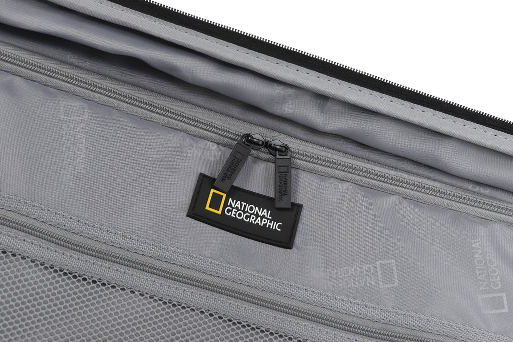 Mond Luggage 26- Black