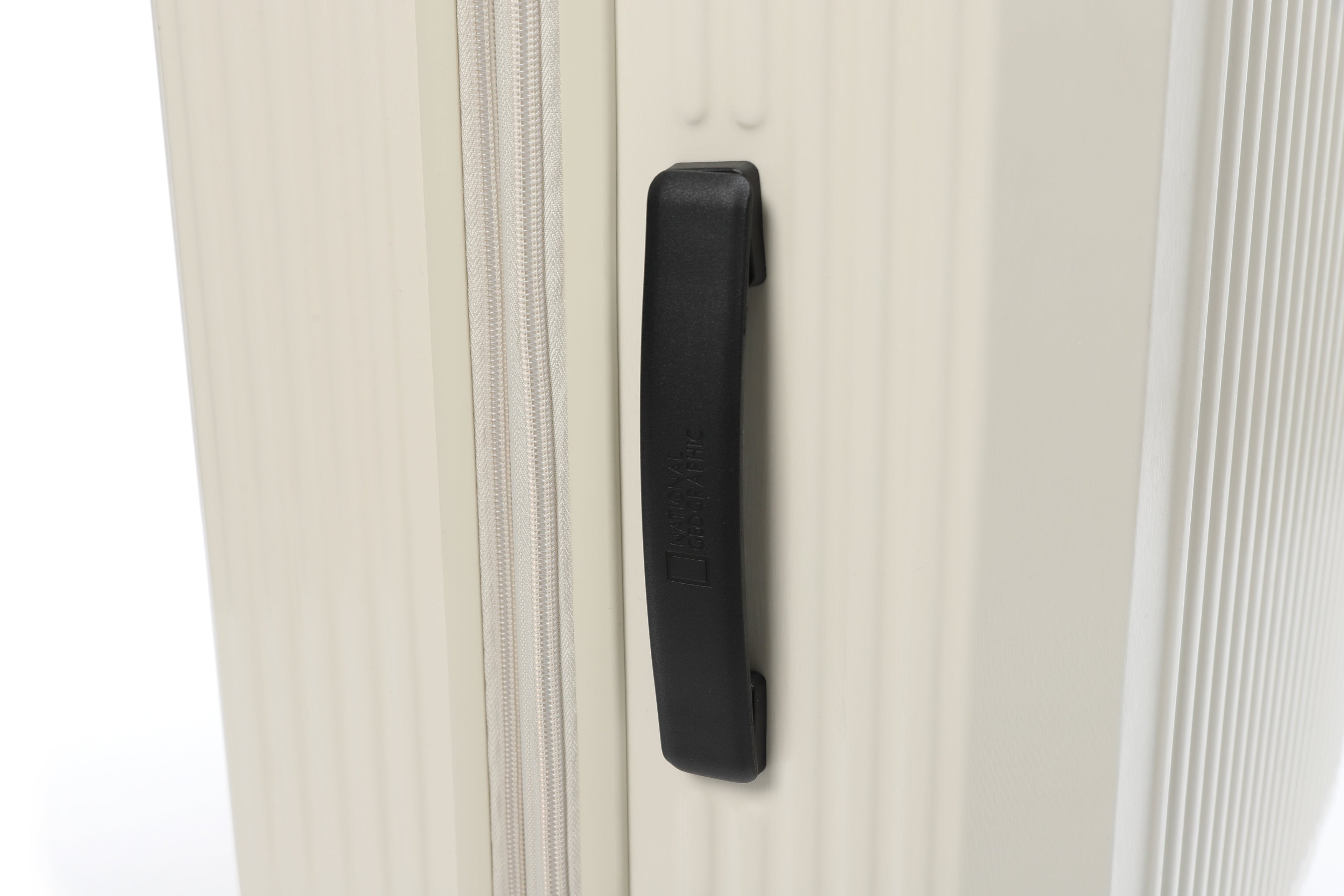 Havana Luggage 20- Ivory