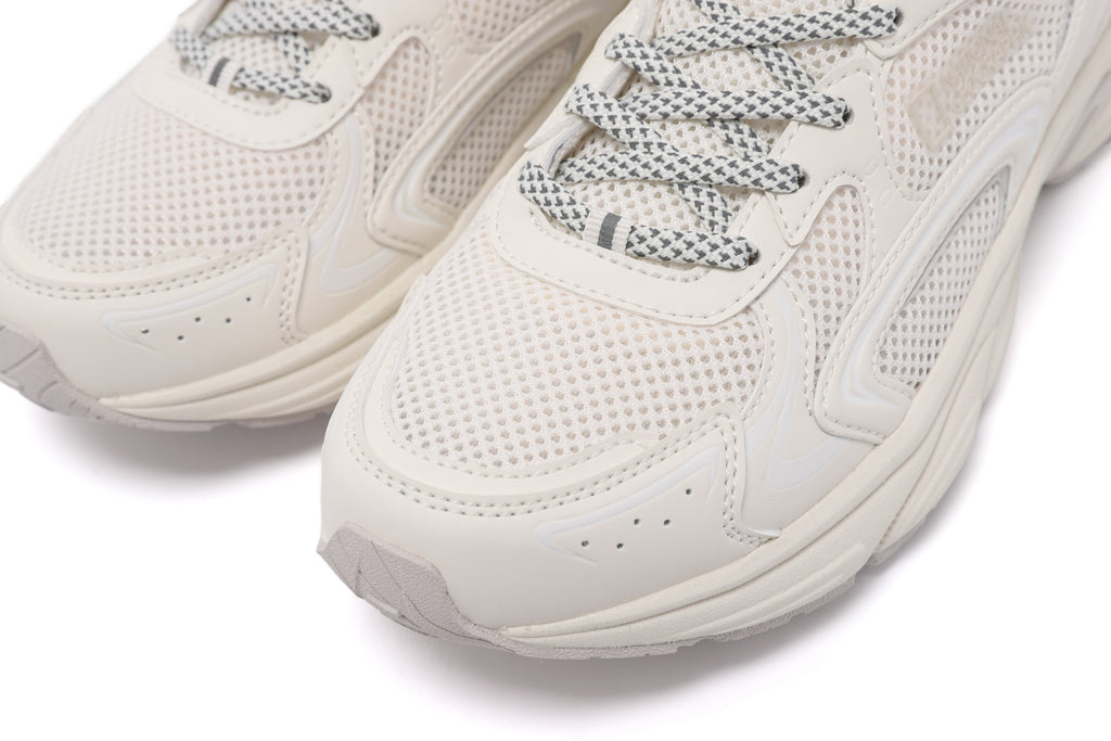 Unisex Contour Freeze Sneakers- Silver