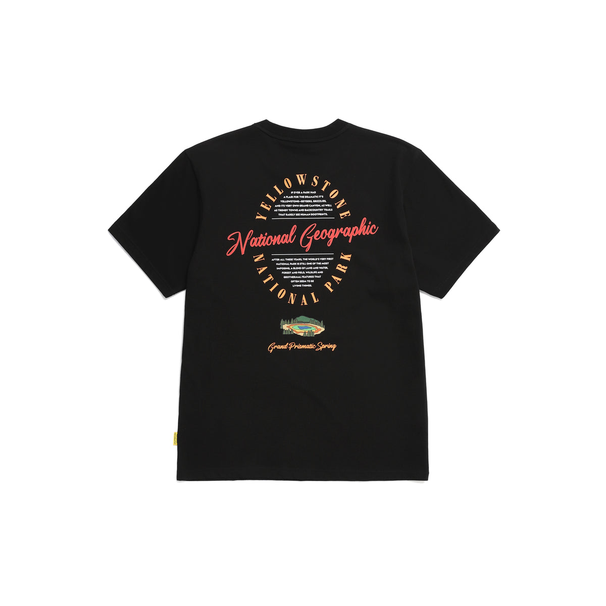 Unisex Yellowstone Graphic T-Shirt- Carbon Black