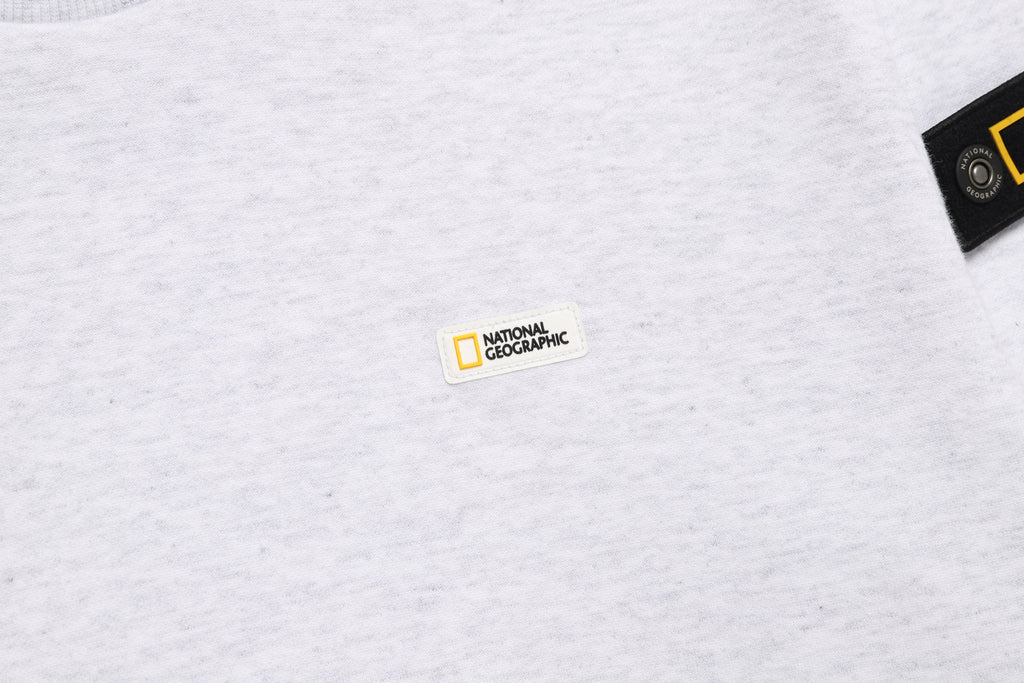 Unisex Plicata Small Logo Sweatshirt- M/ Ivory