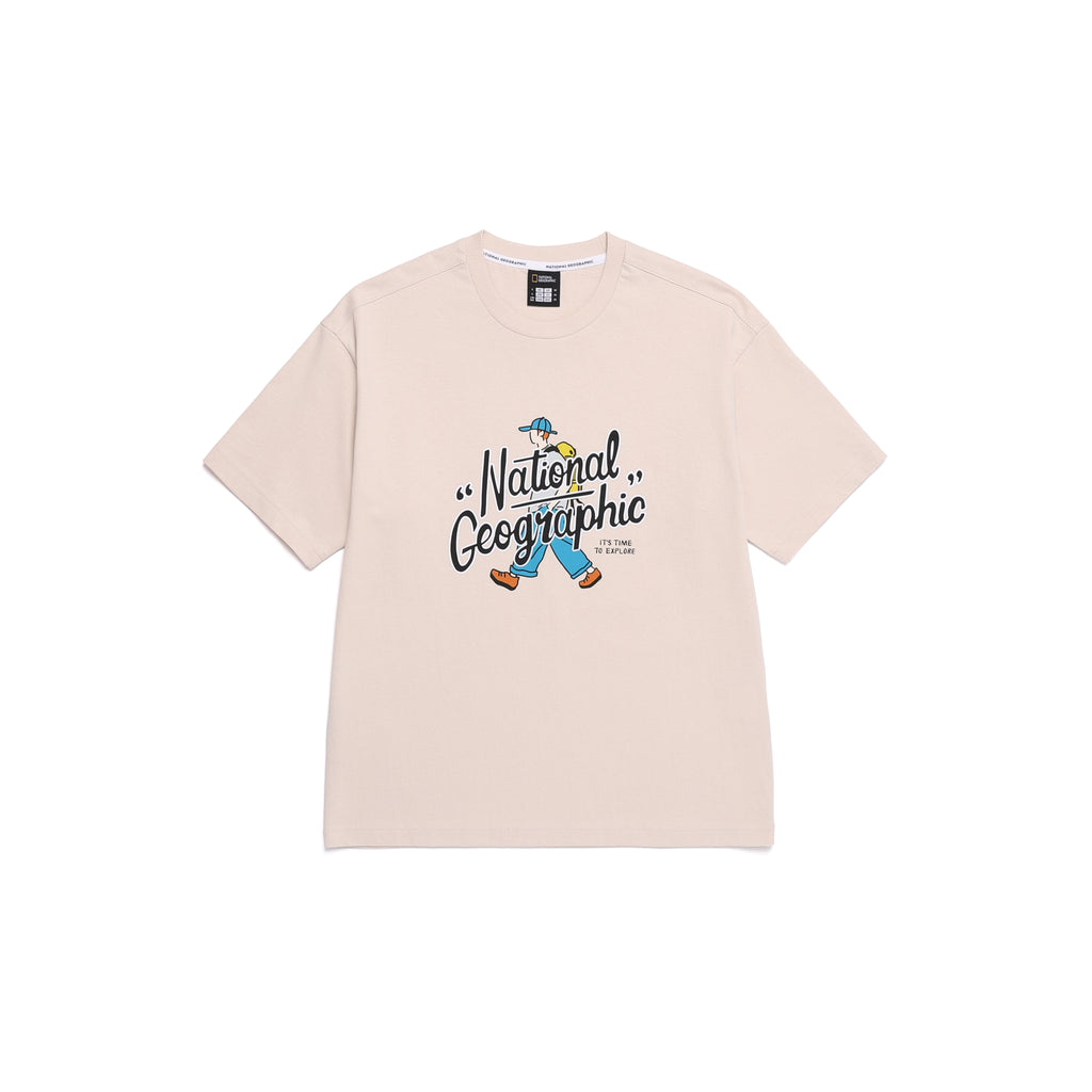 UNISEX TREASURE WALKER SEMI-OVER FIT GRAPHIC T-SHIRT- L/BEIGE
