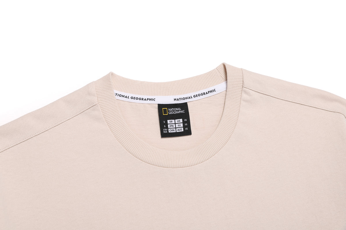 UNISEX TREASURE WALKER SEMI-OVER FIT GRAPHIC T-SHIRT- L/BEIGE