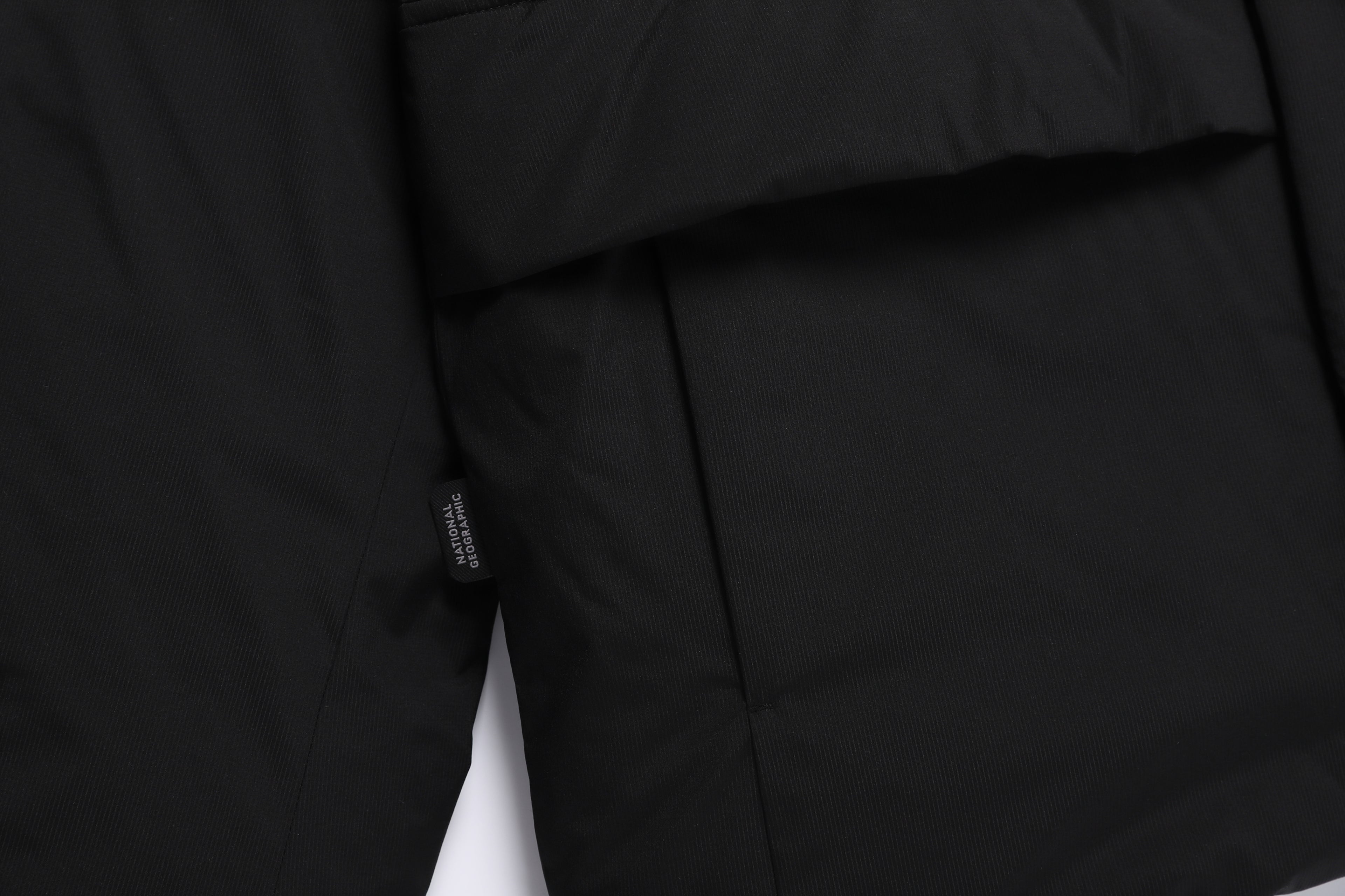 Unisex Seamless Detachable Hoodie Down Jacket- Black