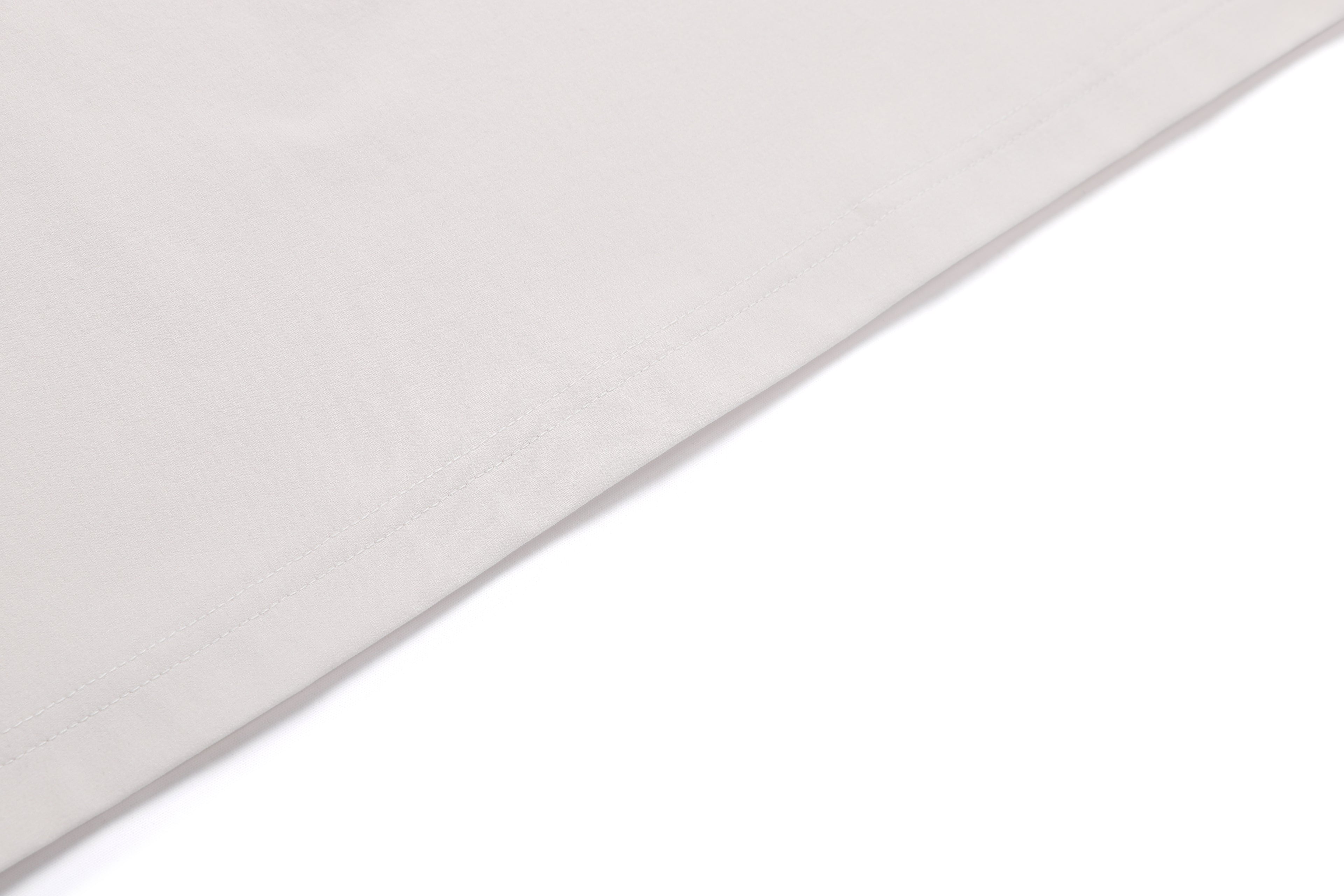 Torquatus Small Logo Graphic T-Shirt- Birch