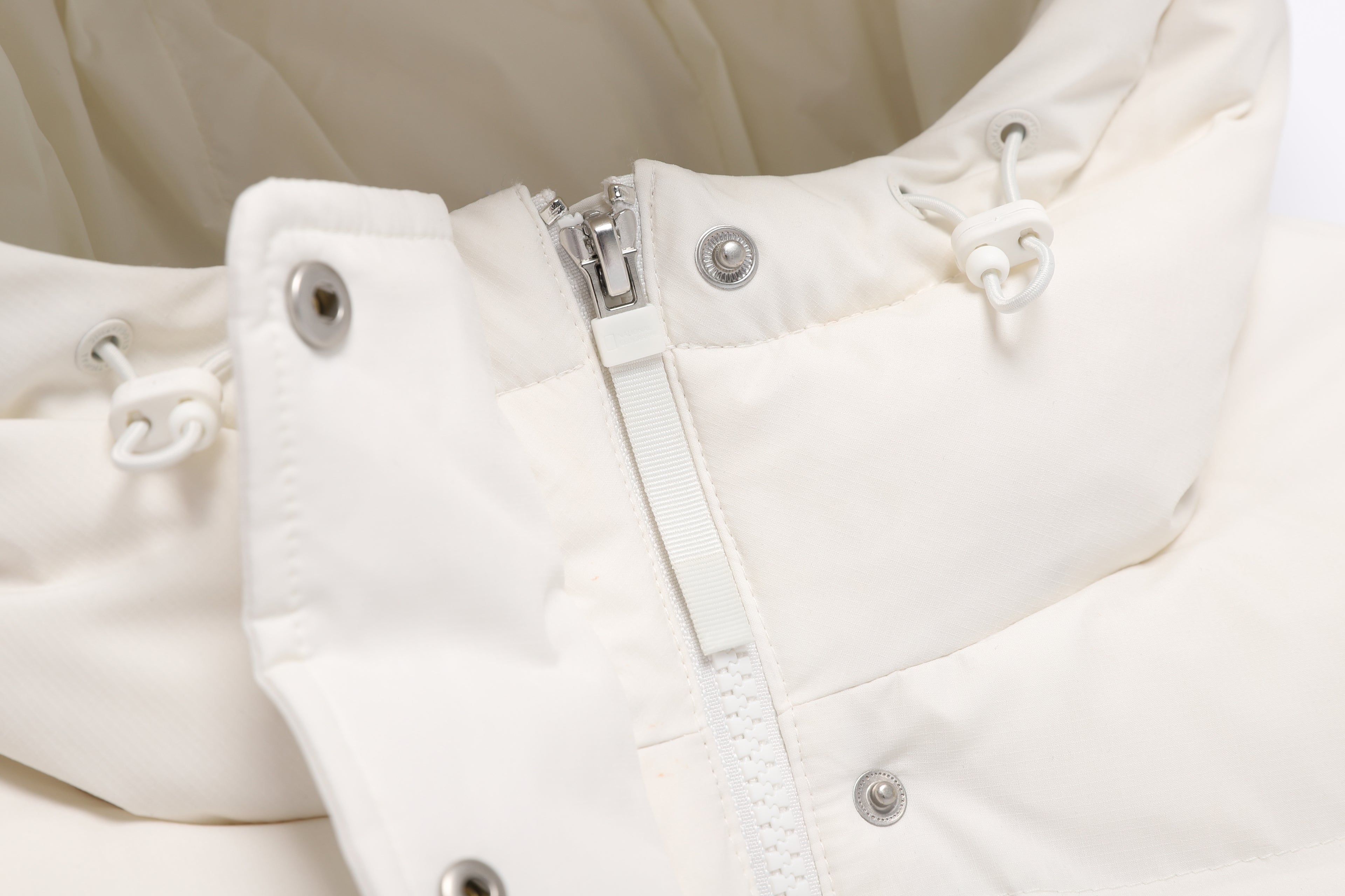 Women's Mid-String Hooded Duck Down Jacket