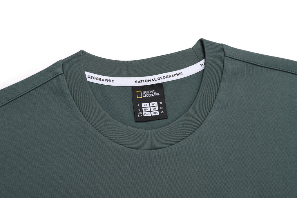 Unisex Treasure Signpost Semi-Over Fit Graphic H/Tee- D/Green