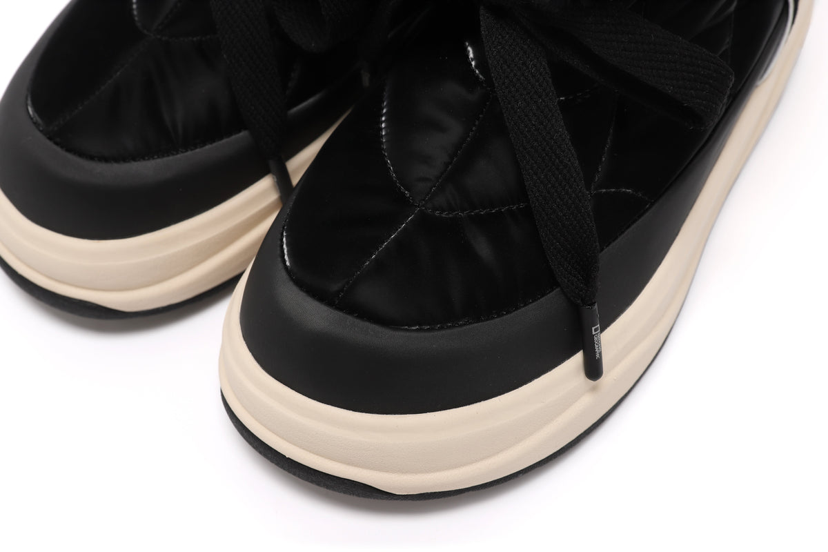 Snug Winter Boots Black