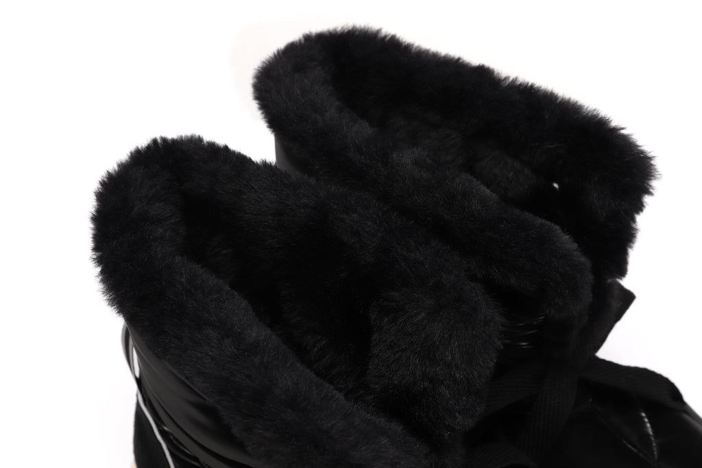 Snug Winter Boots Black