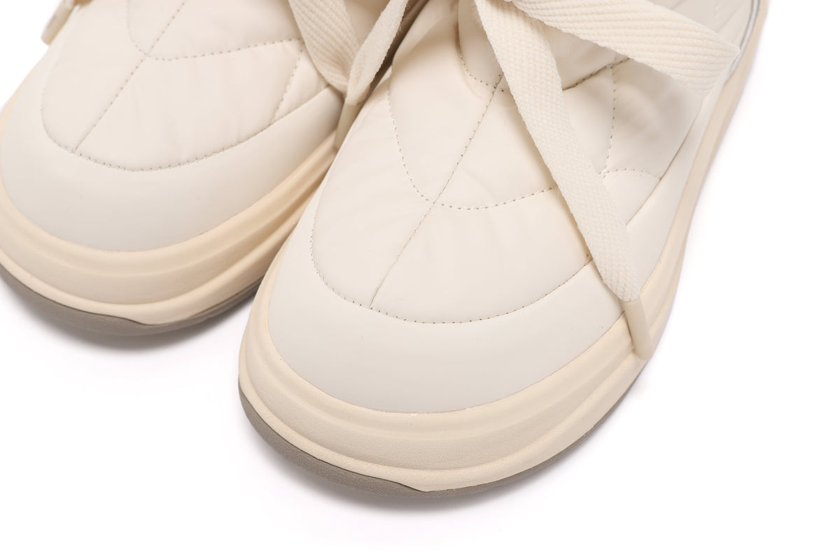 Snug Winter Boots Ivory