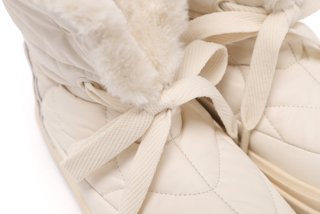 Snug Winter Boots Ivory