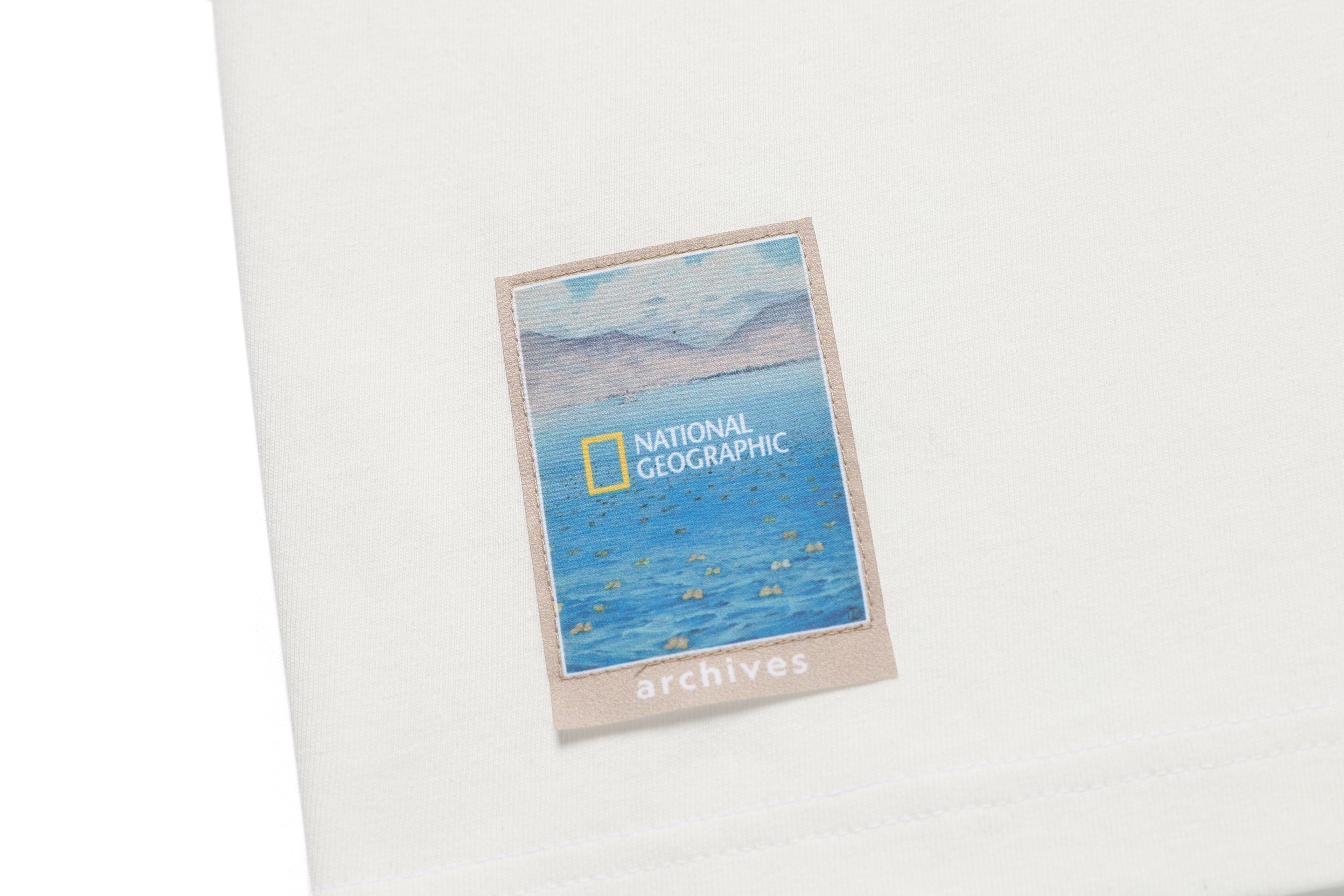 Unisex Archives Expedition Graphic T-Shirt- Blue