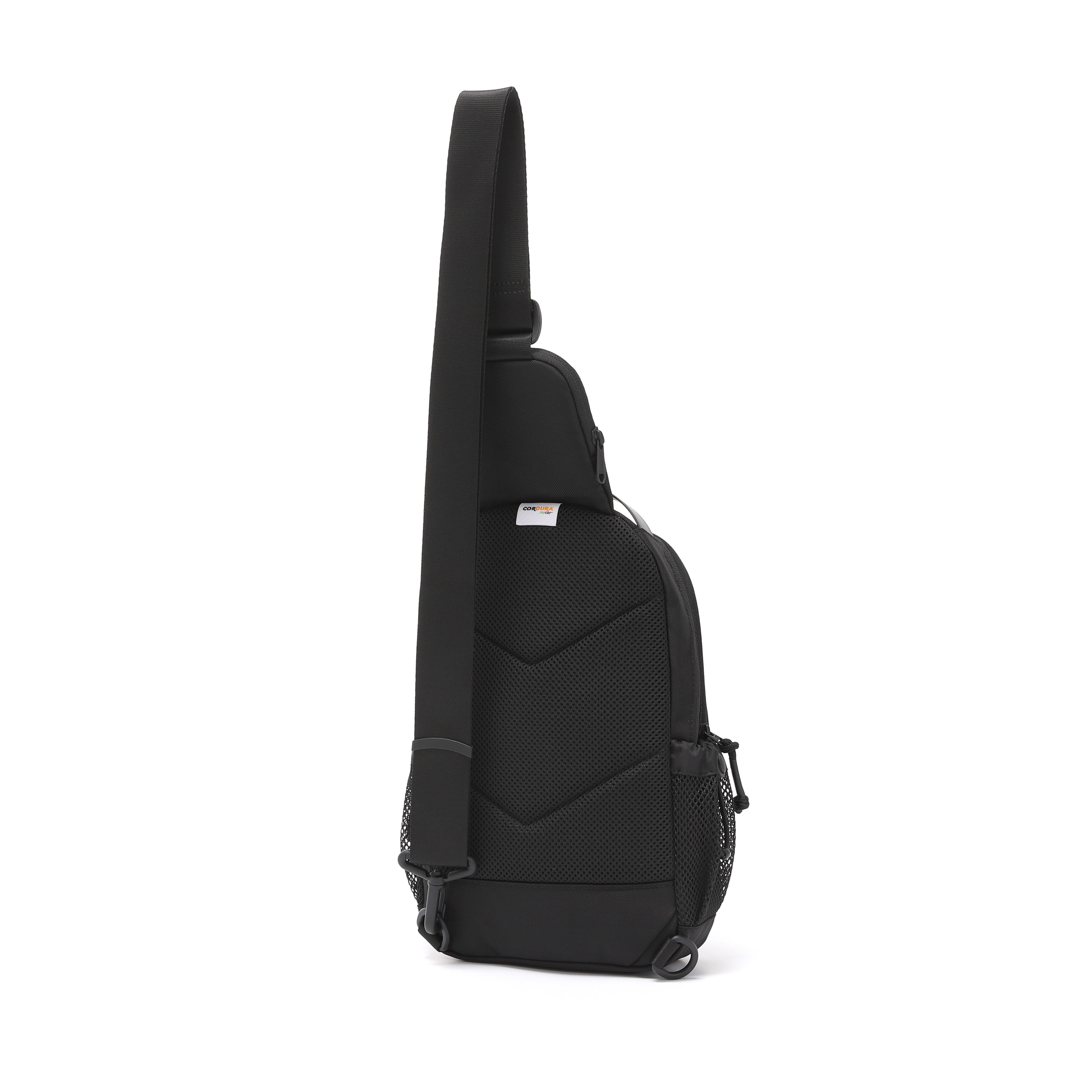 NATIONAL GEOGRAPHIC★コアオリジナル スリングバッグ BIG LOGO SLINGBAG- BLACK – National Geographic Apparel