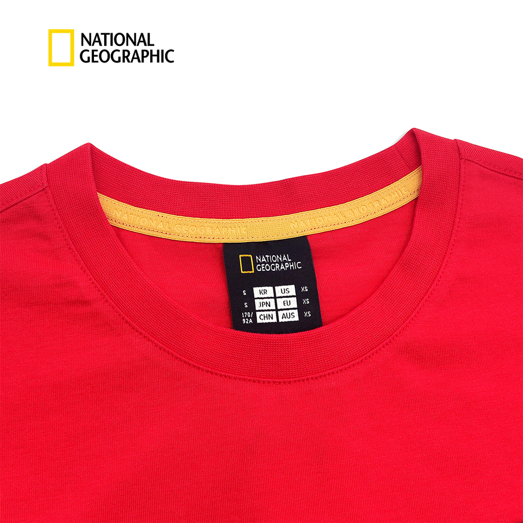 Unisex Basic Crew Neck T-Shirt With Patch Logo