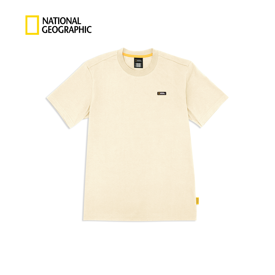 Unisex Basic Crew Neck T-Shirt With Patch Logo