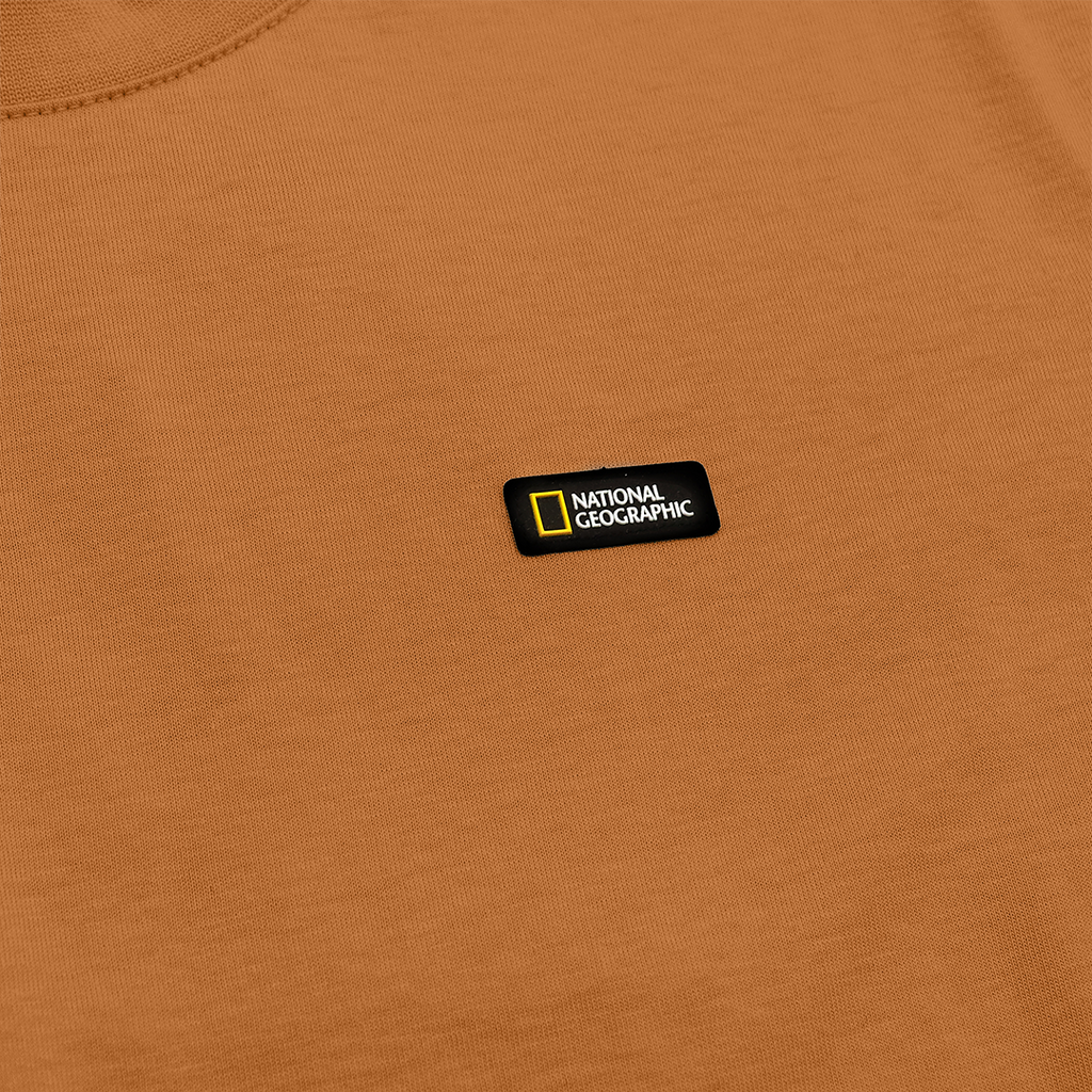 Unisex Basic Crew Neck T-Shirt With Patch Logo