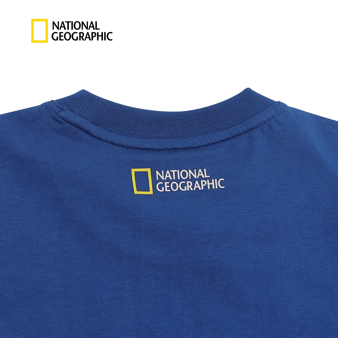Unisex Basic Crew Neck T-Shirt With Patch Logo