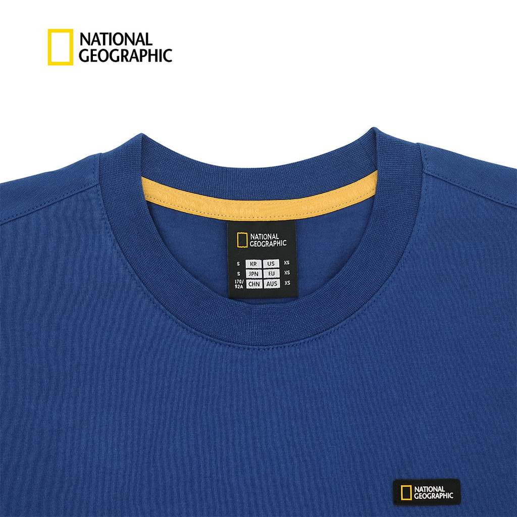 Unisex Basic Crew Neck T-Shirt With Patch Logo
