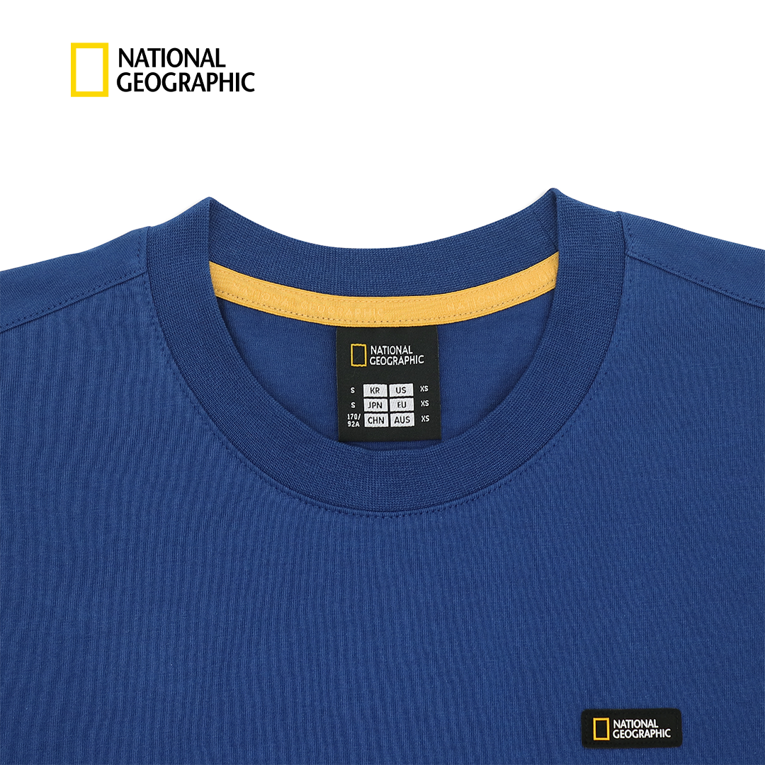 Unisex Basic Crew Neck T-Shirt With Patch Logo