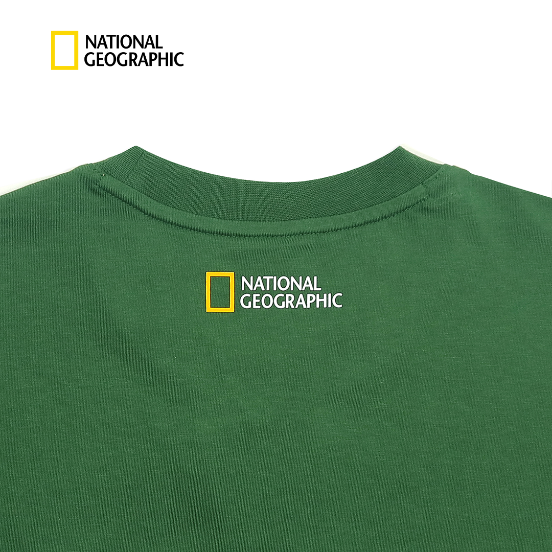 Unisex Basic Crew Neck T-Shirt With Patch Logo
