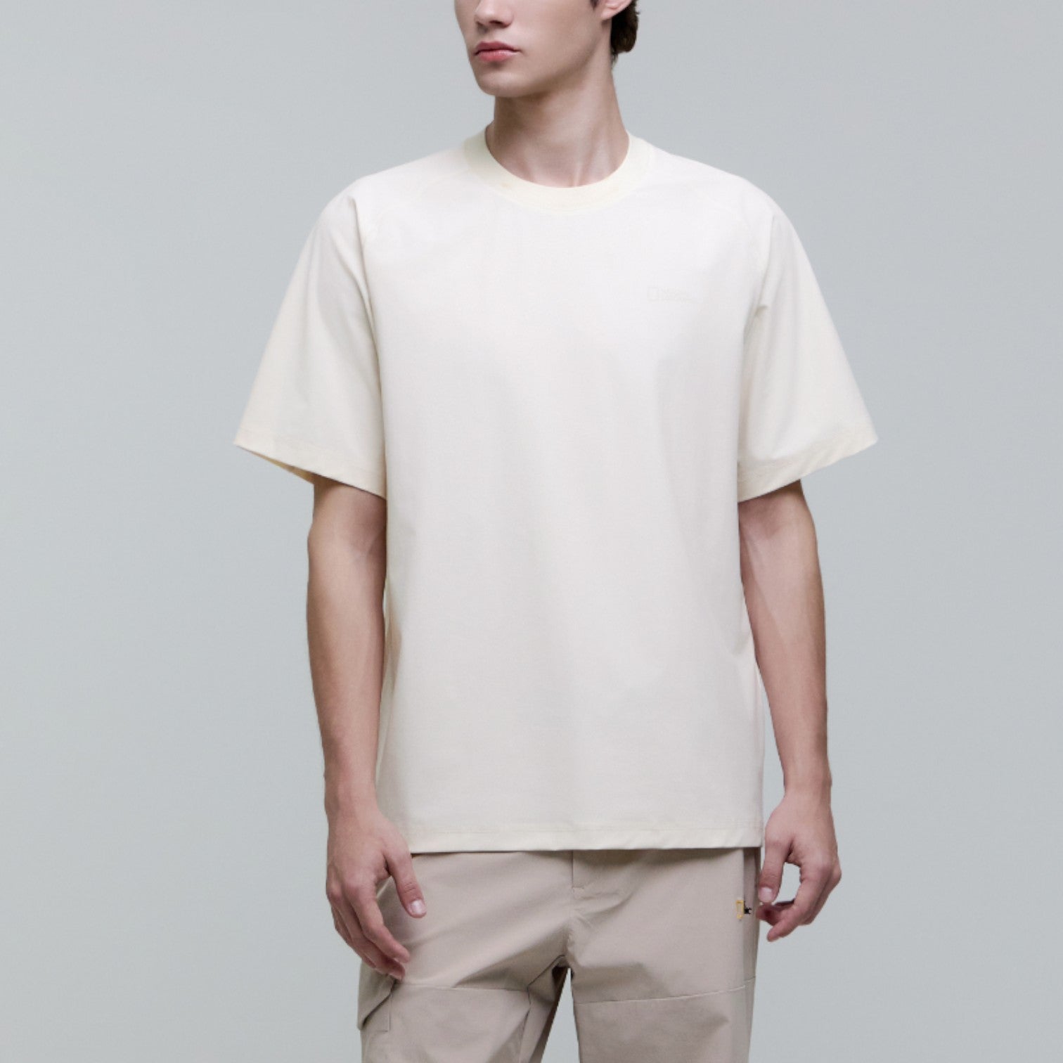 UNISEX STANDARD FIT CUTTING LINE SS TEE- IVORY