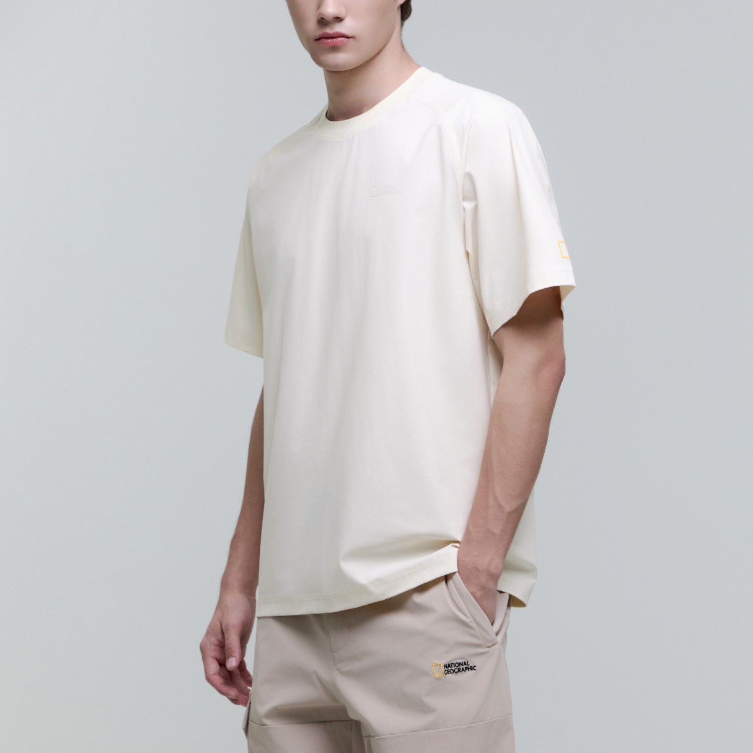 Unisex Standard Fit Cutting Line Ss Tee