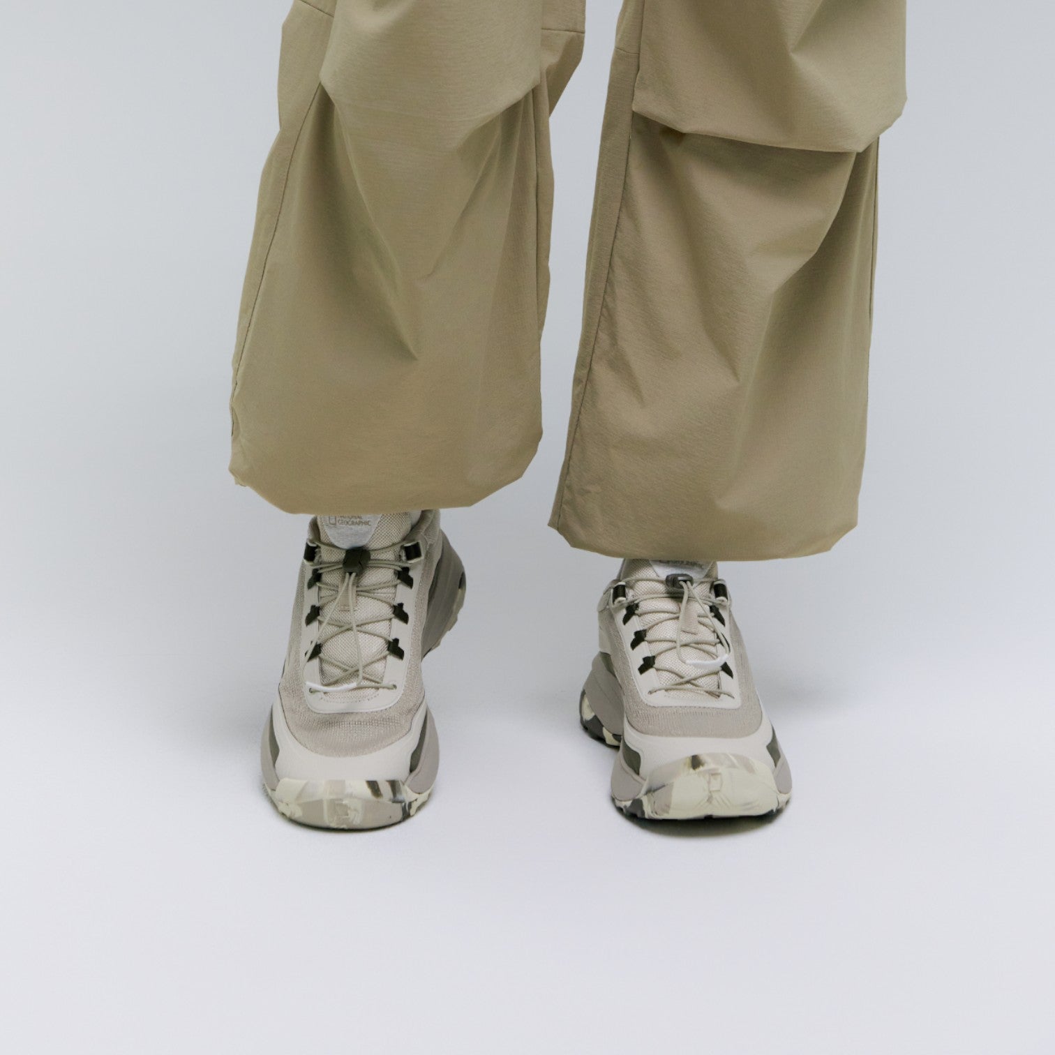 Unisex Rover City Sneakers- Brown