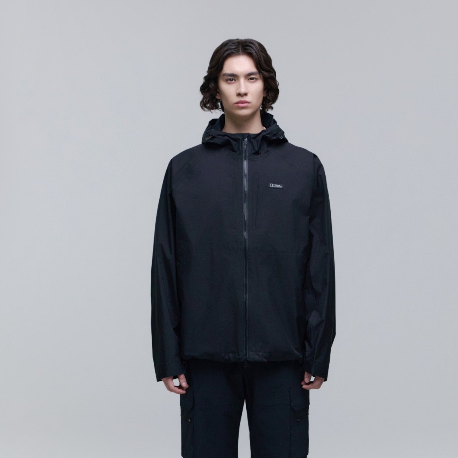 UNISEX EUROPA LIGHTWEIGHT 3L HOODED JACKET- CARBON BLACK