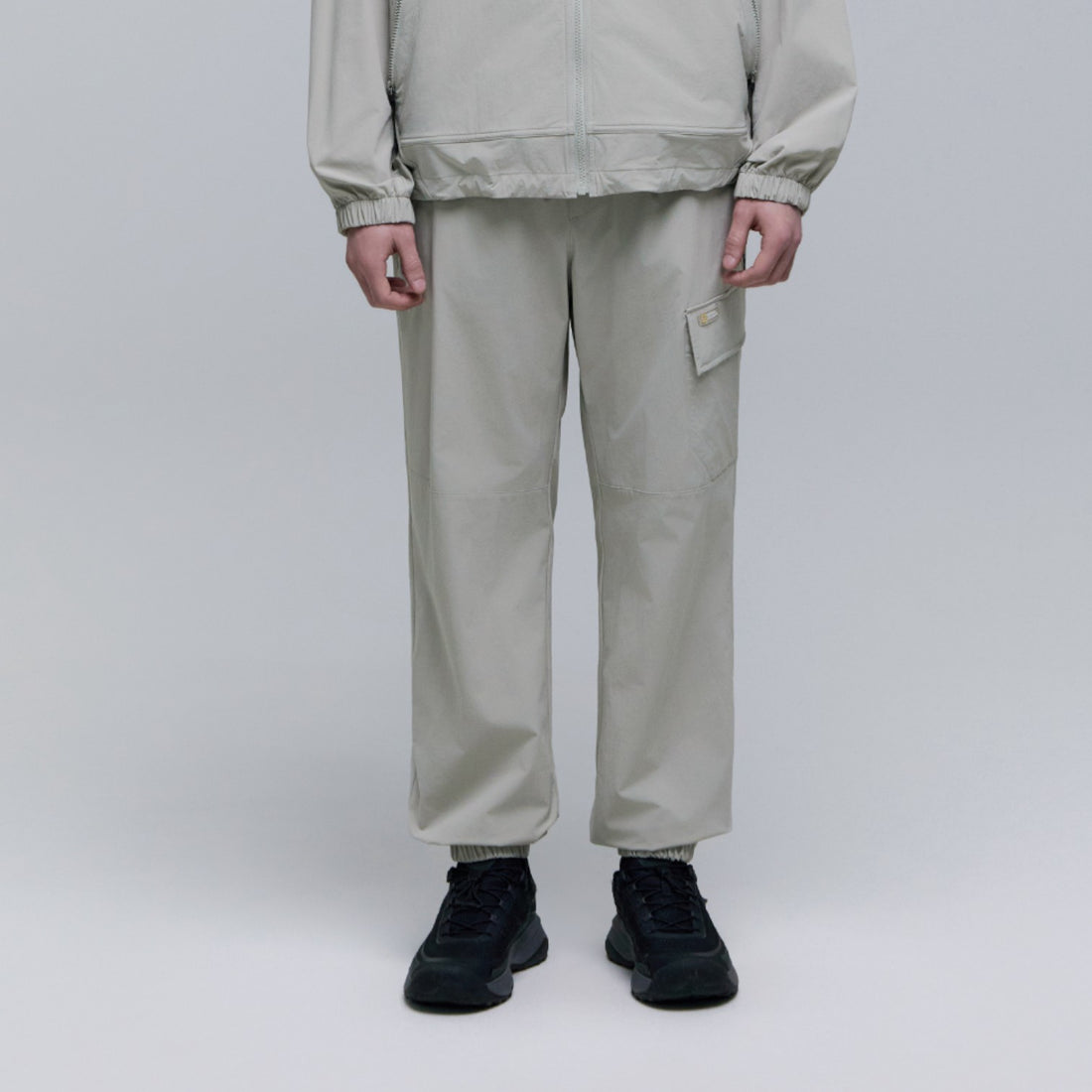 RIO WOVEN STRETCH JOGGER PANTS- AGATE GREY