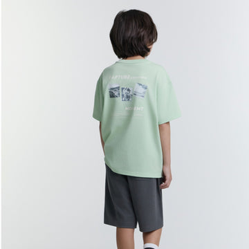 KIDS ADVENTURE GRAPHIC T-SHIRT- L/GREEN