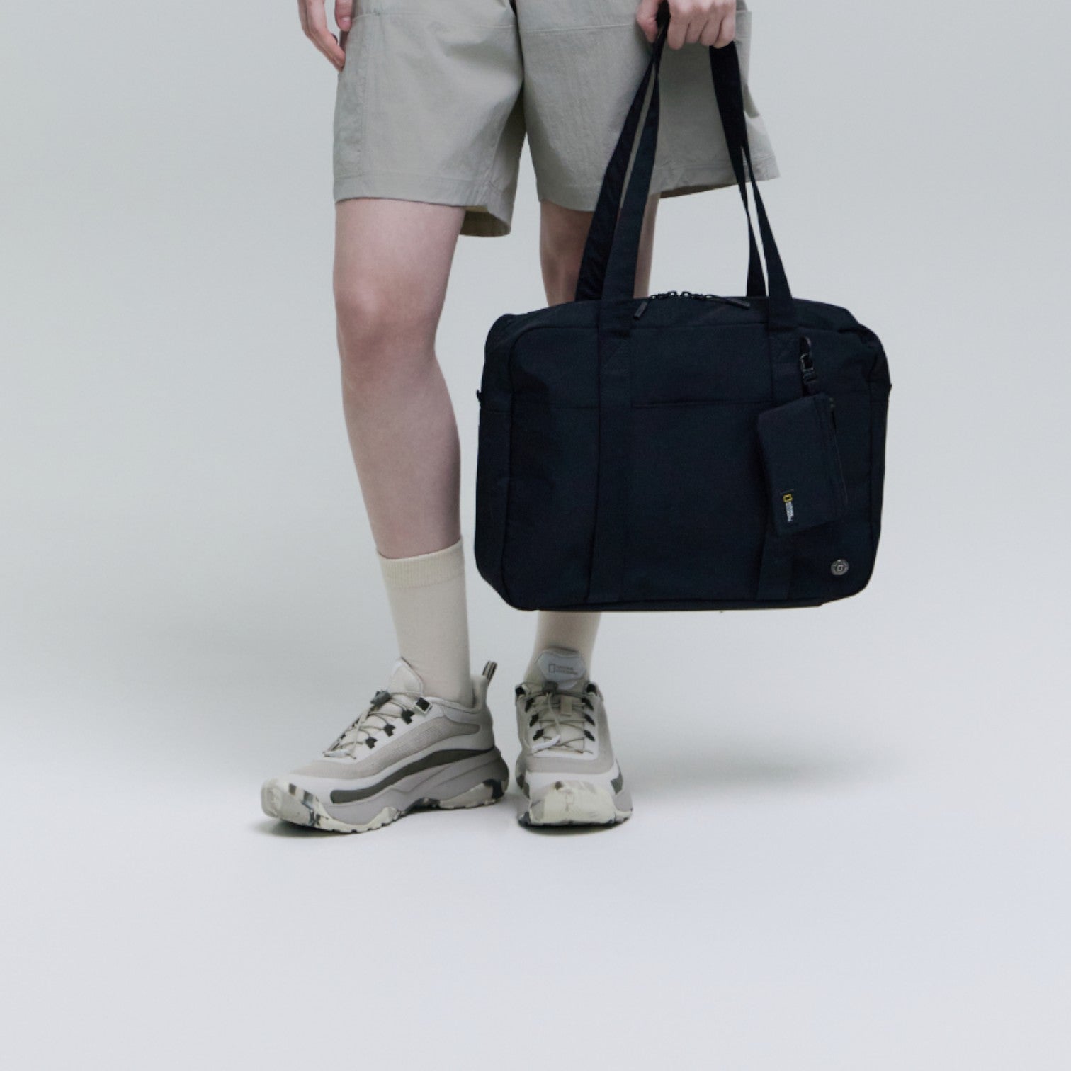 ADELIE TOTE BAG- BLACK – National Geographic Apparel