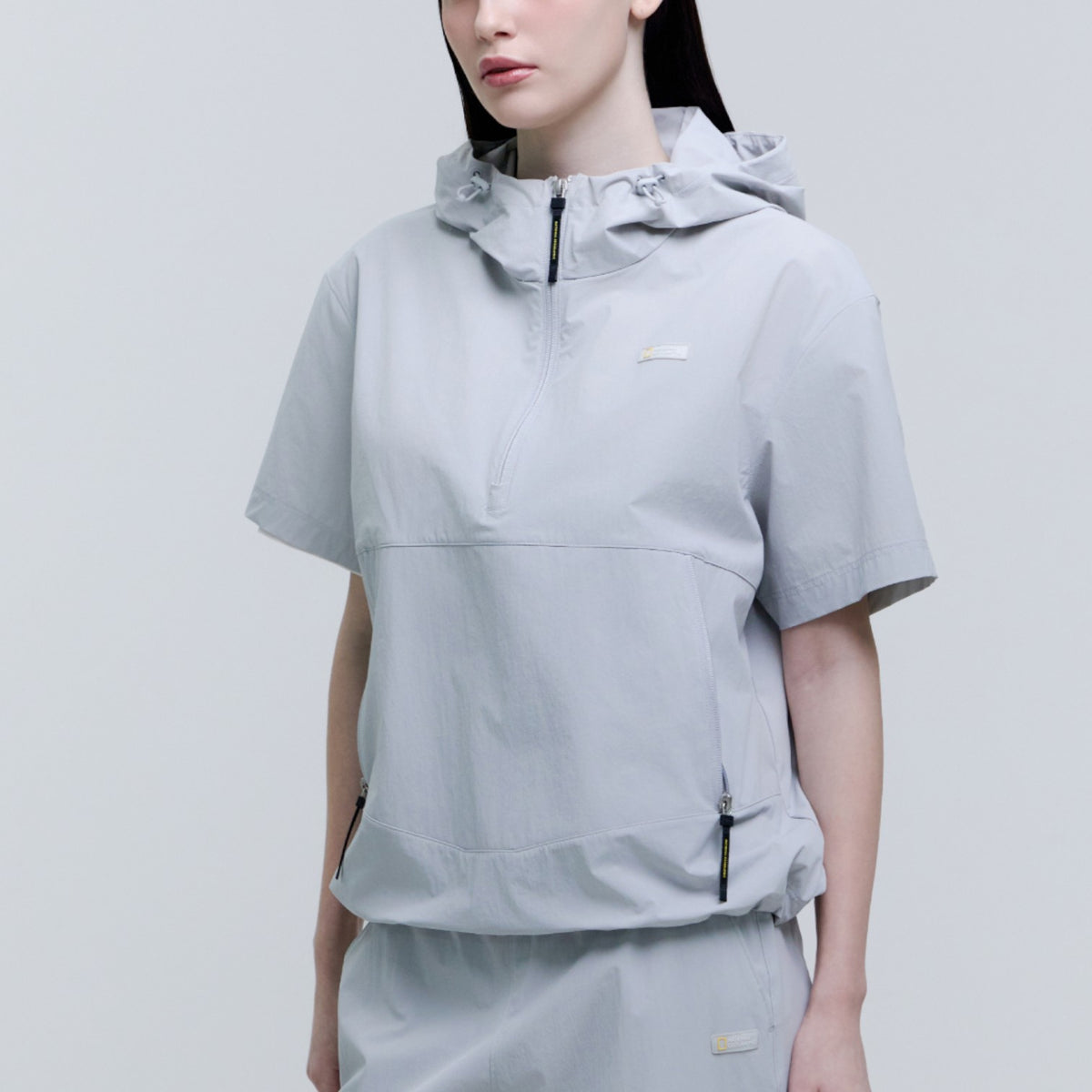 Unisex Adelie Light Woven Stretch Short Sleeves Anorak- Silver Grey